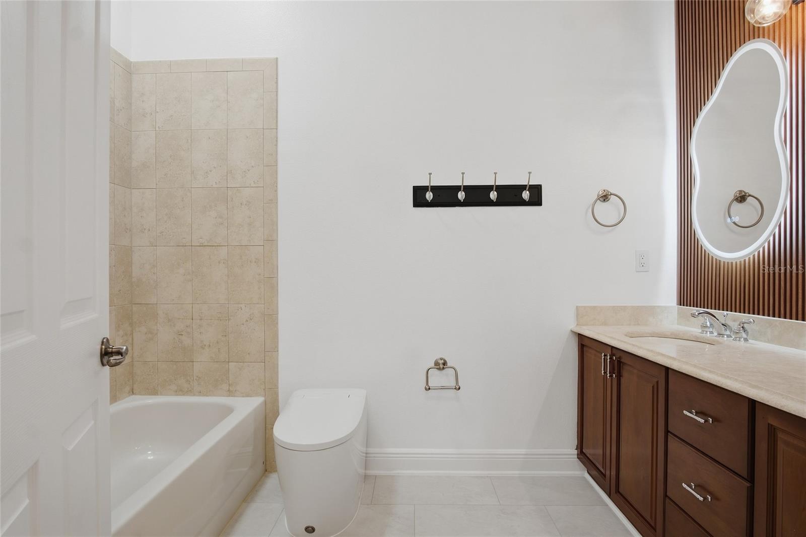 1579 Lake Baldwin Ln Property Photo 27