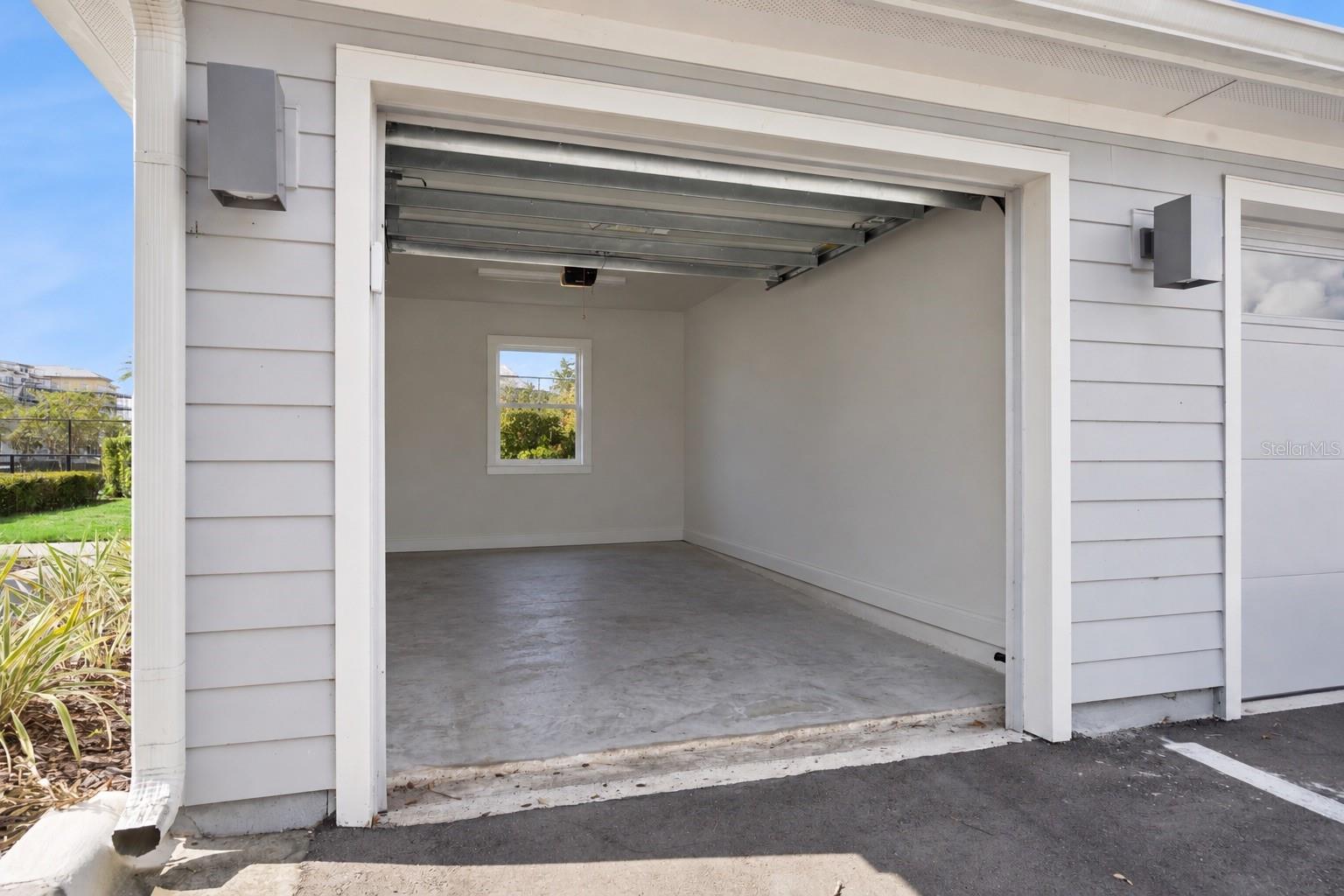 7545 Laureate Blvd #7201 Property Photo 4