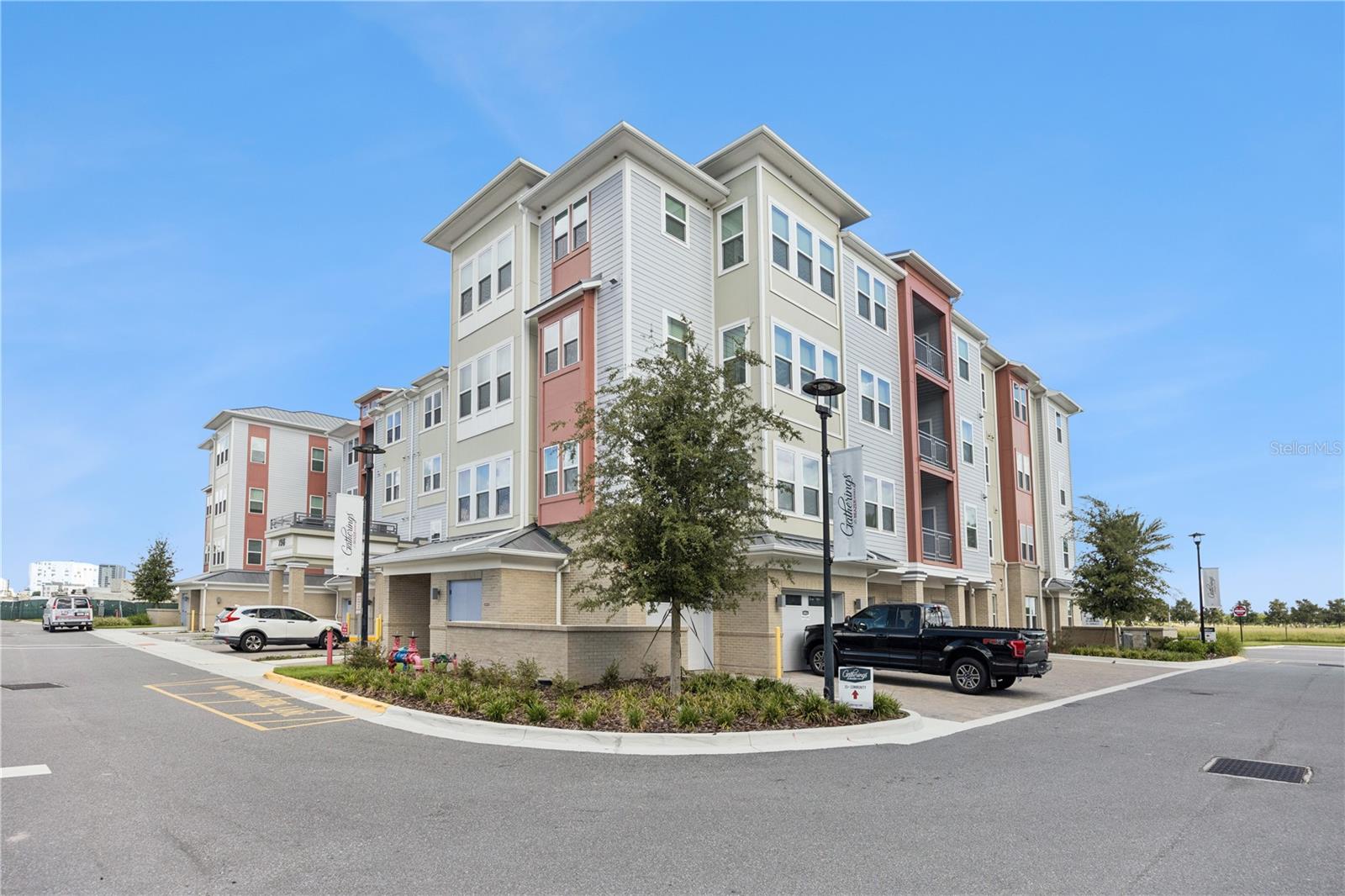 7545 Laureate Blvd #7201 Property Photo 57