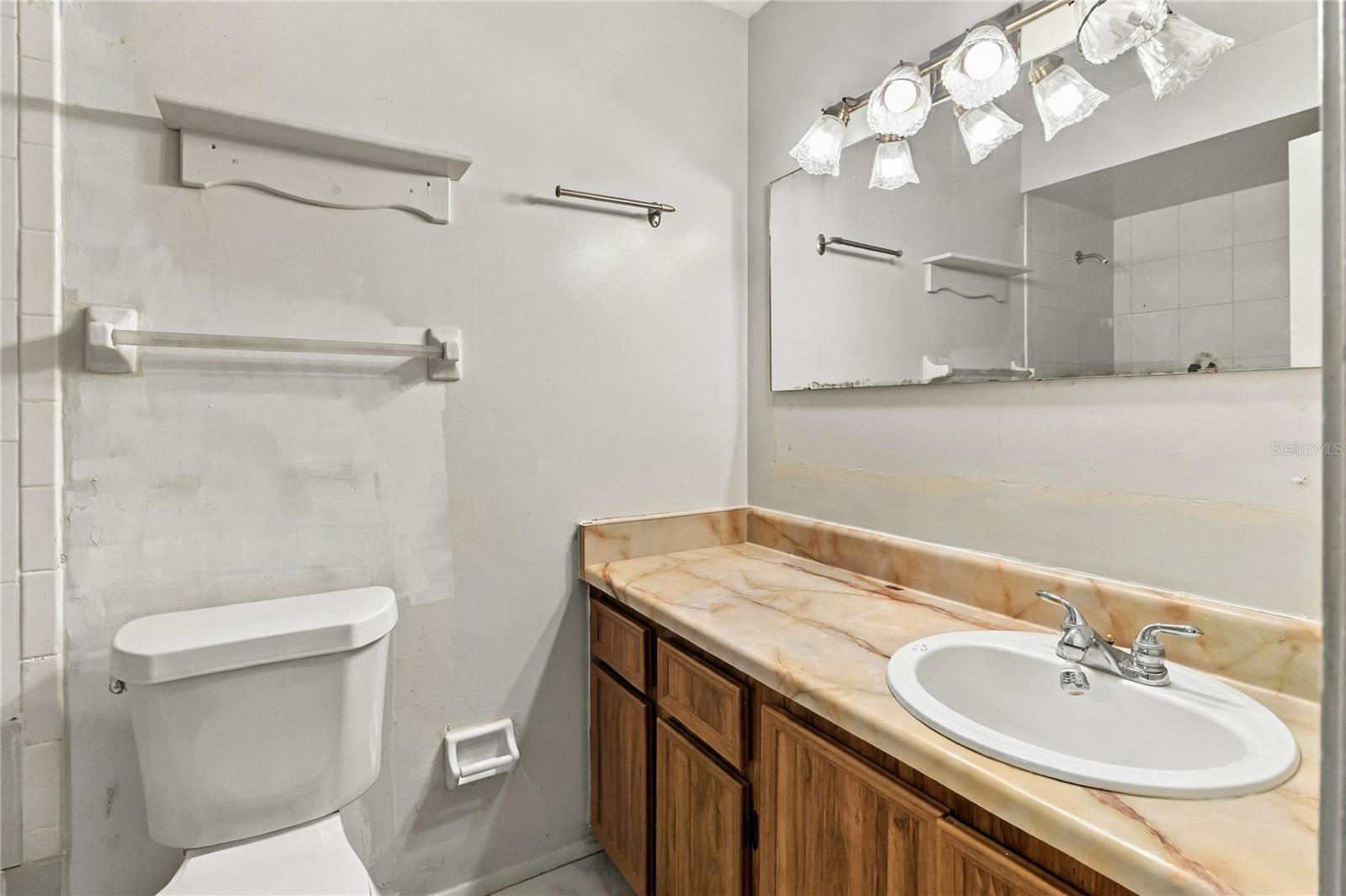 99 Lake Villa Way Property Photo 15