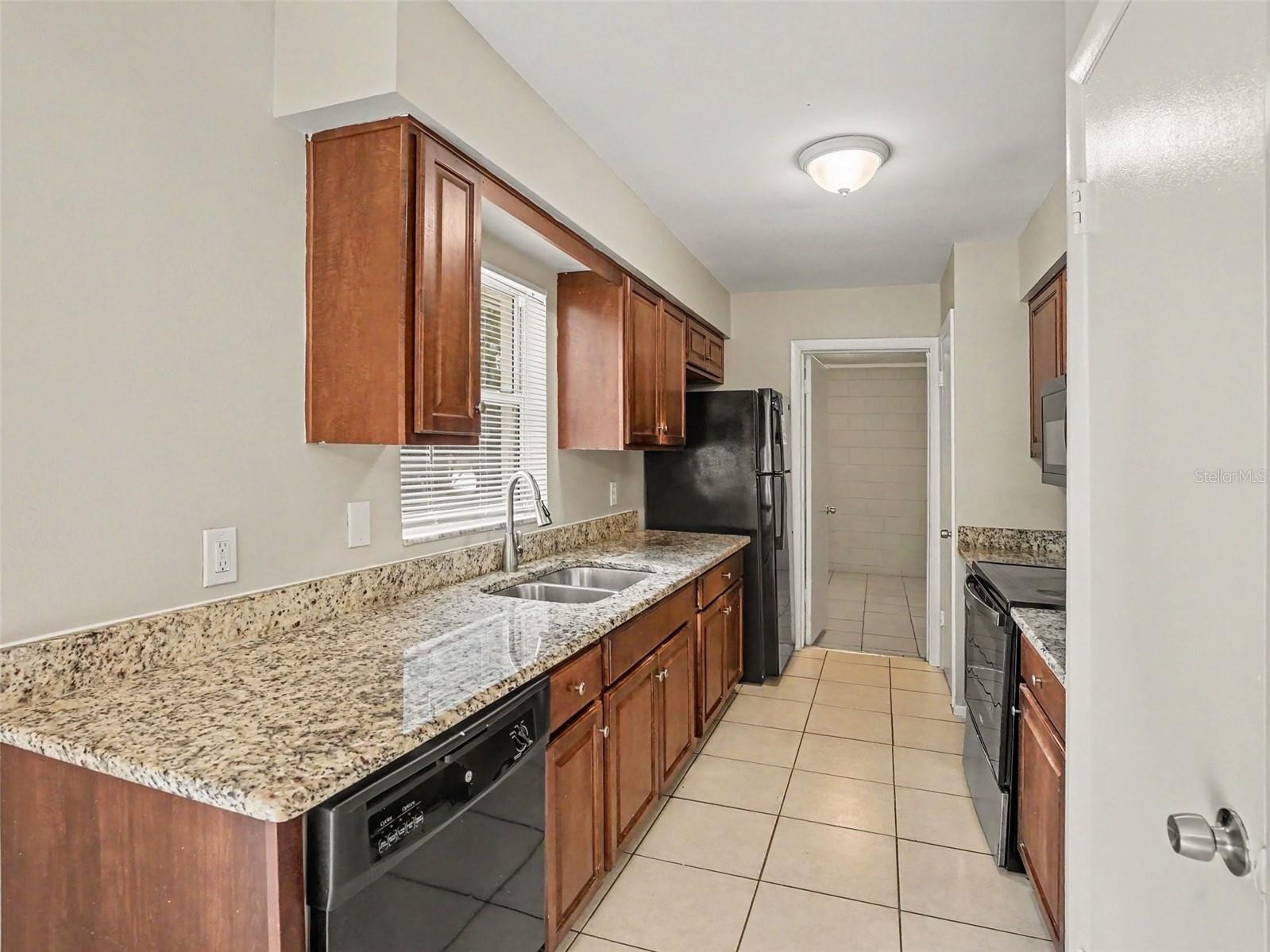 4514 Colbert Ct Property Photo 5