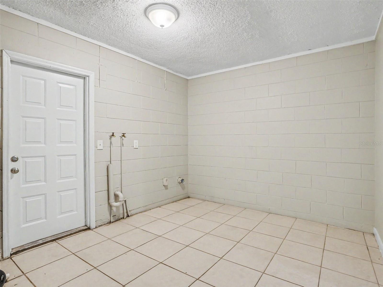 4514 Colbert Ct Property Photo 7