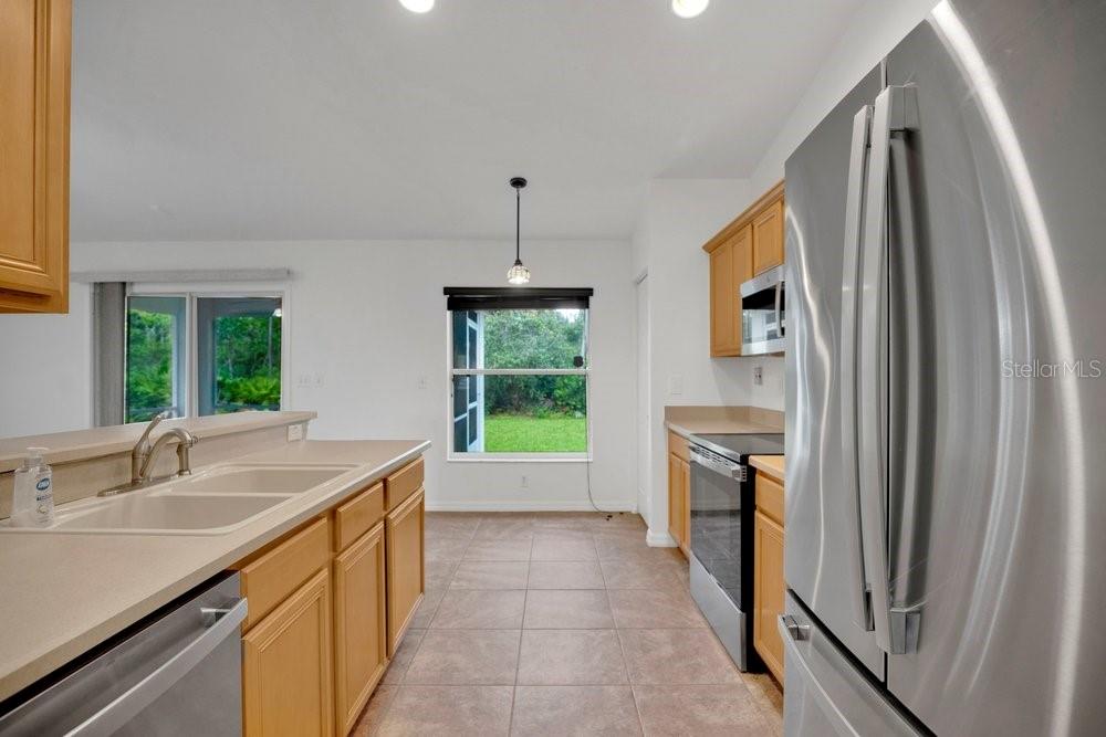 19 Zither Ct Property Photo 9
