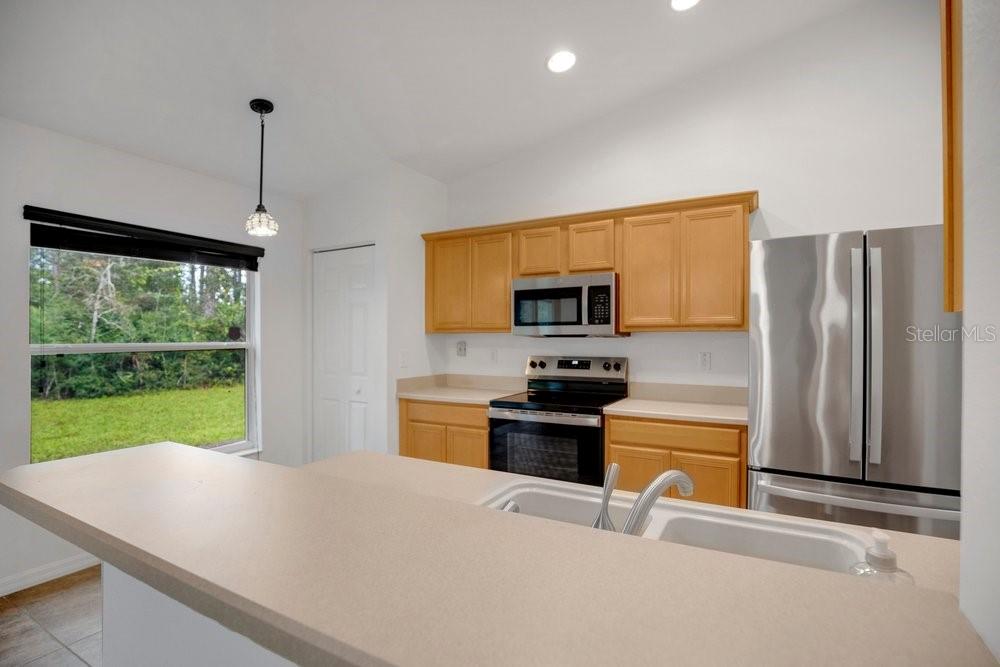 19 Zither Ct Property Photo 10