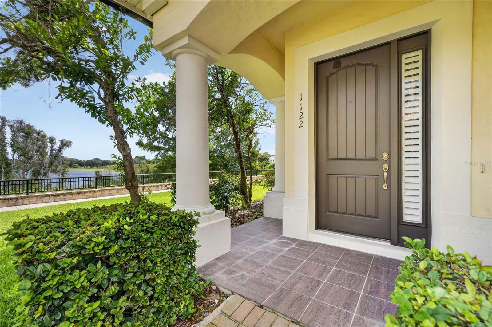 1122 CHARMING ST Property Photo 1