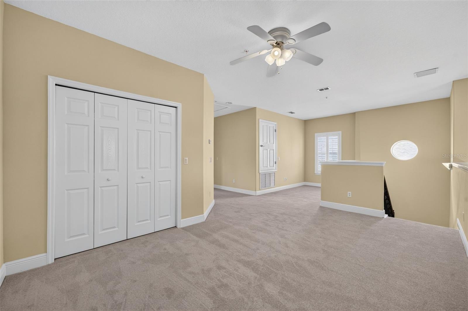1122 Charming St Property Photo 20