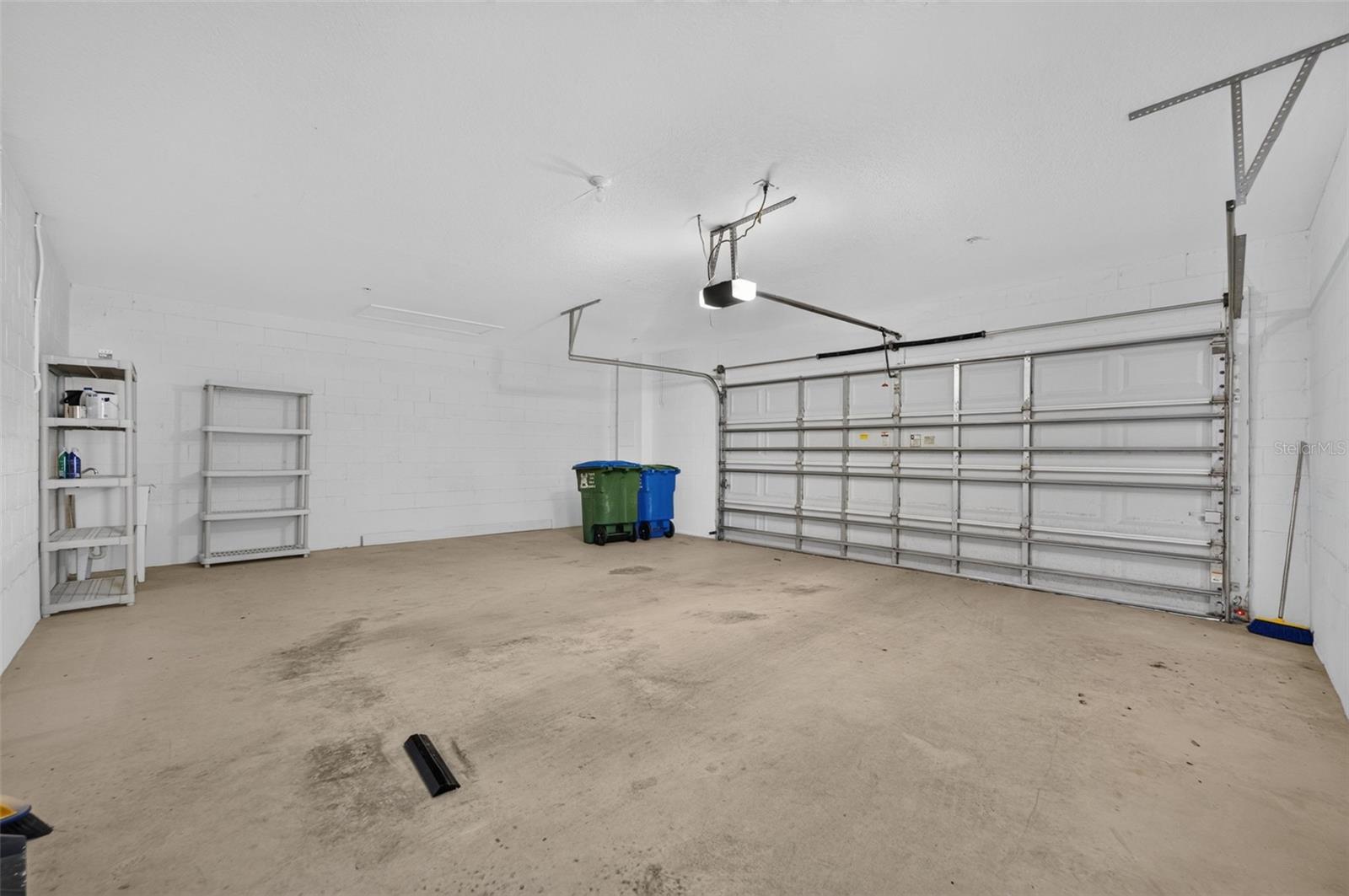1122 Charming St Property Photo 33