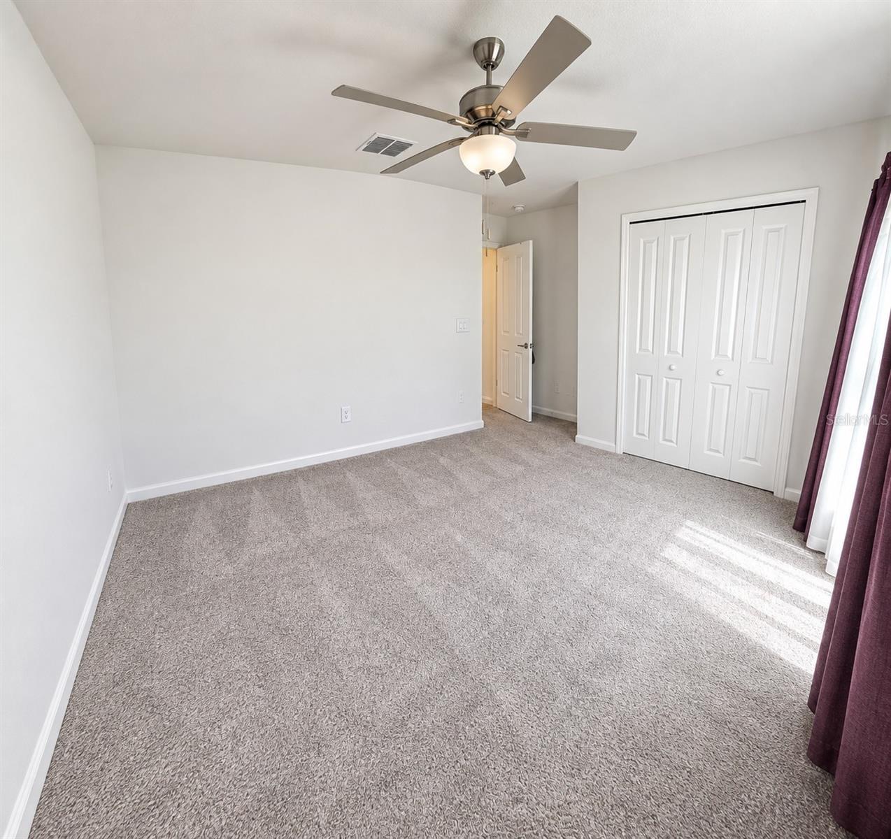 1838 Red Loop Property Photo 7