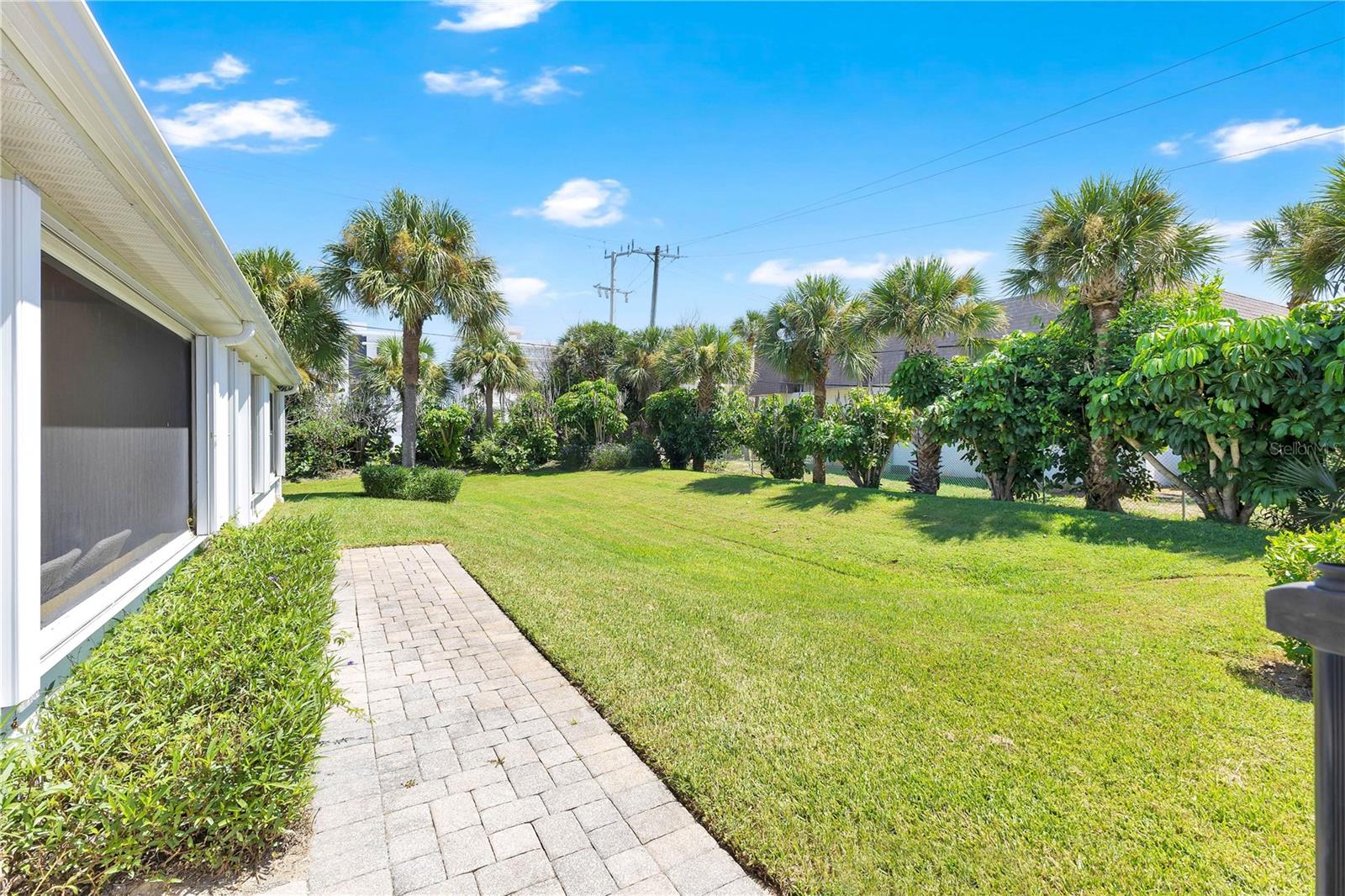 101 Coral Way E #2 Property Photo 27