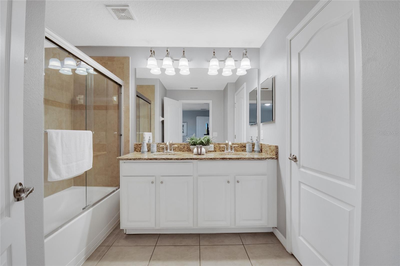 8978 California Palm Rd Property Photo 36