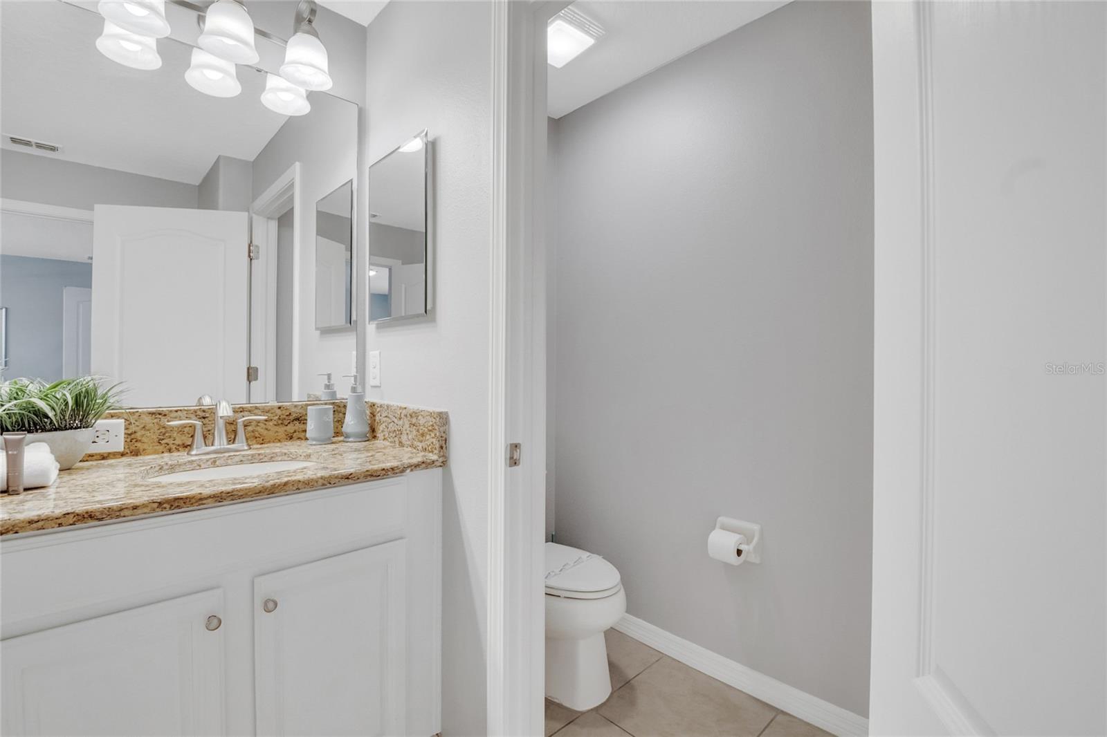 8978 California Palm Rd Property Photo 37