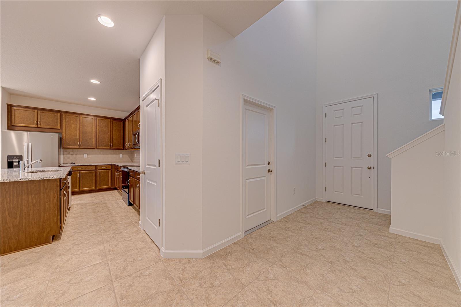 4454 Davos Dr Property Photo 10