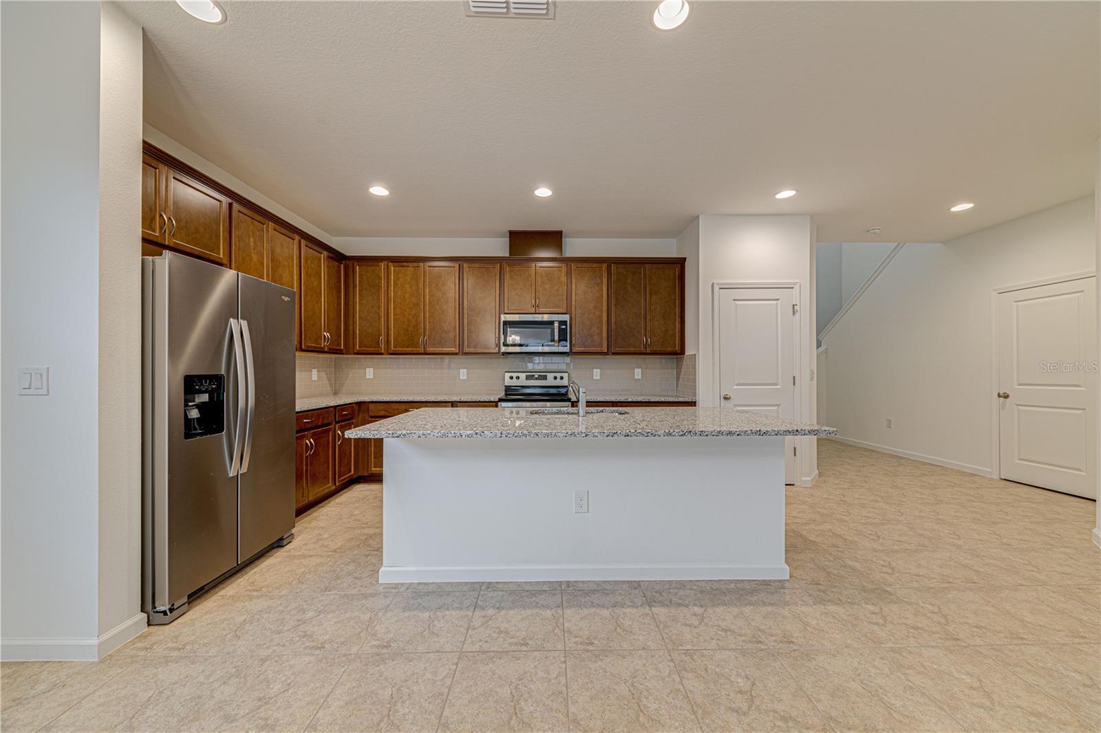 4454 Davos Dr Property Photo 14