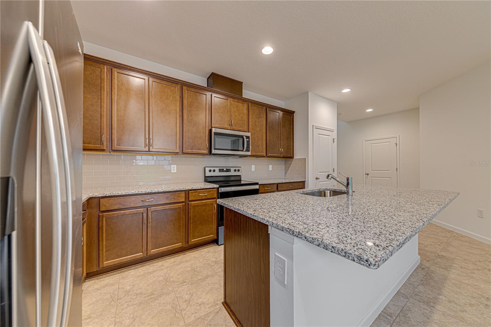 4454 Davos Dr Property Photo 15