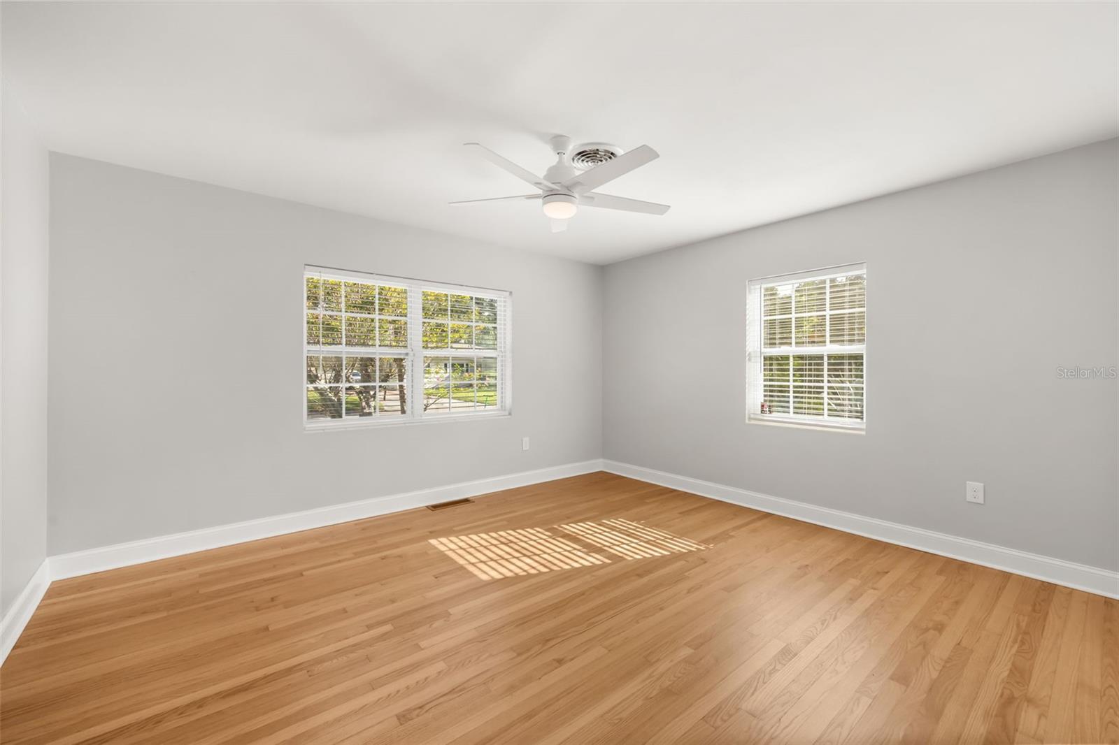 920 Boardman St Property Photo 16