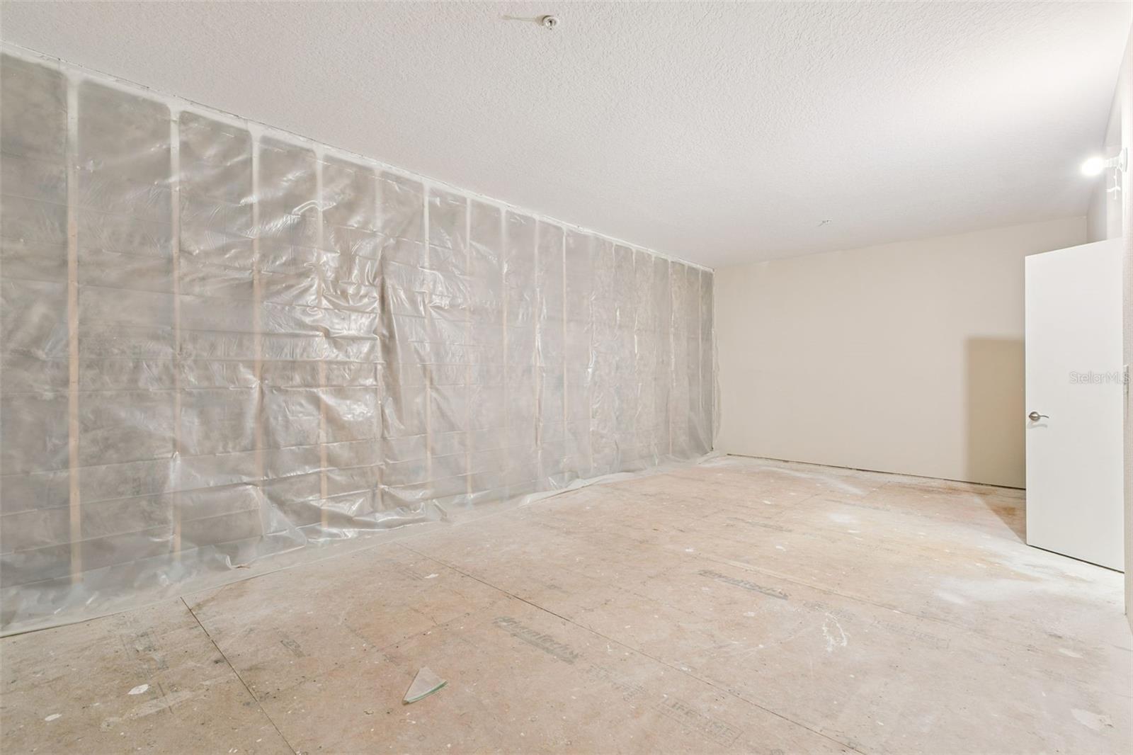 2333 Lobelia Dr Property Photo 26
