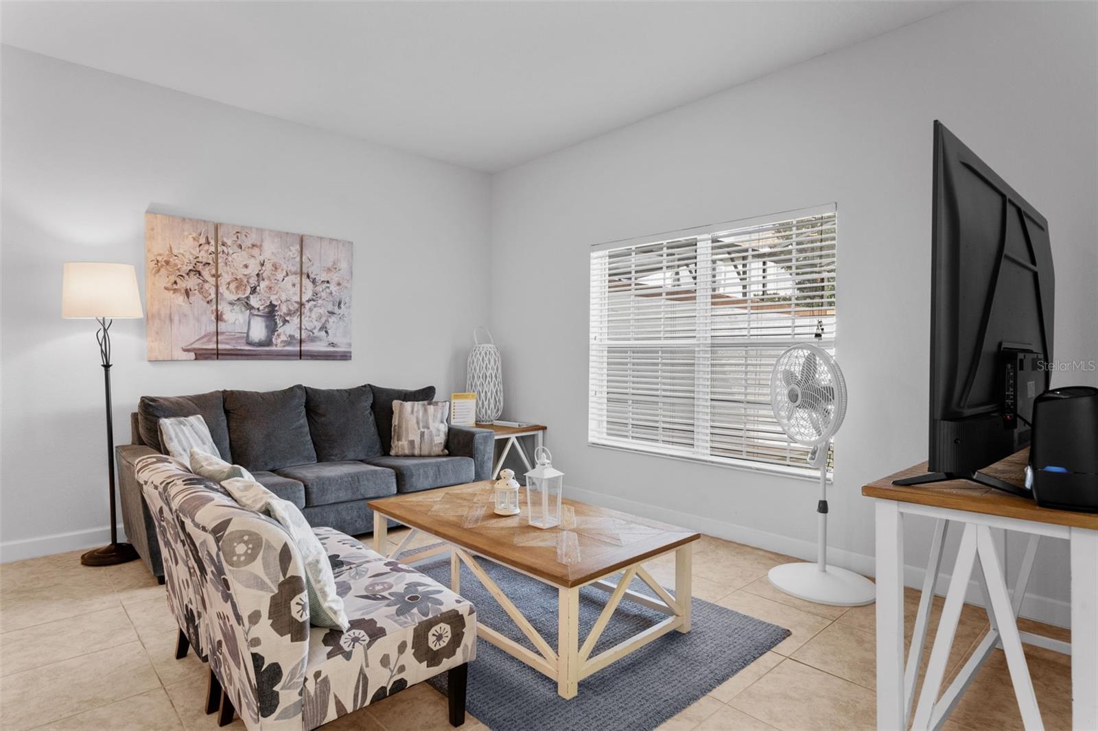 3197 Pequod Pl Property Photo 6