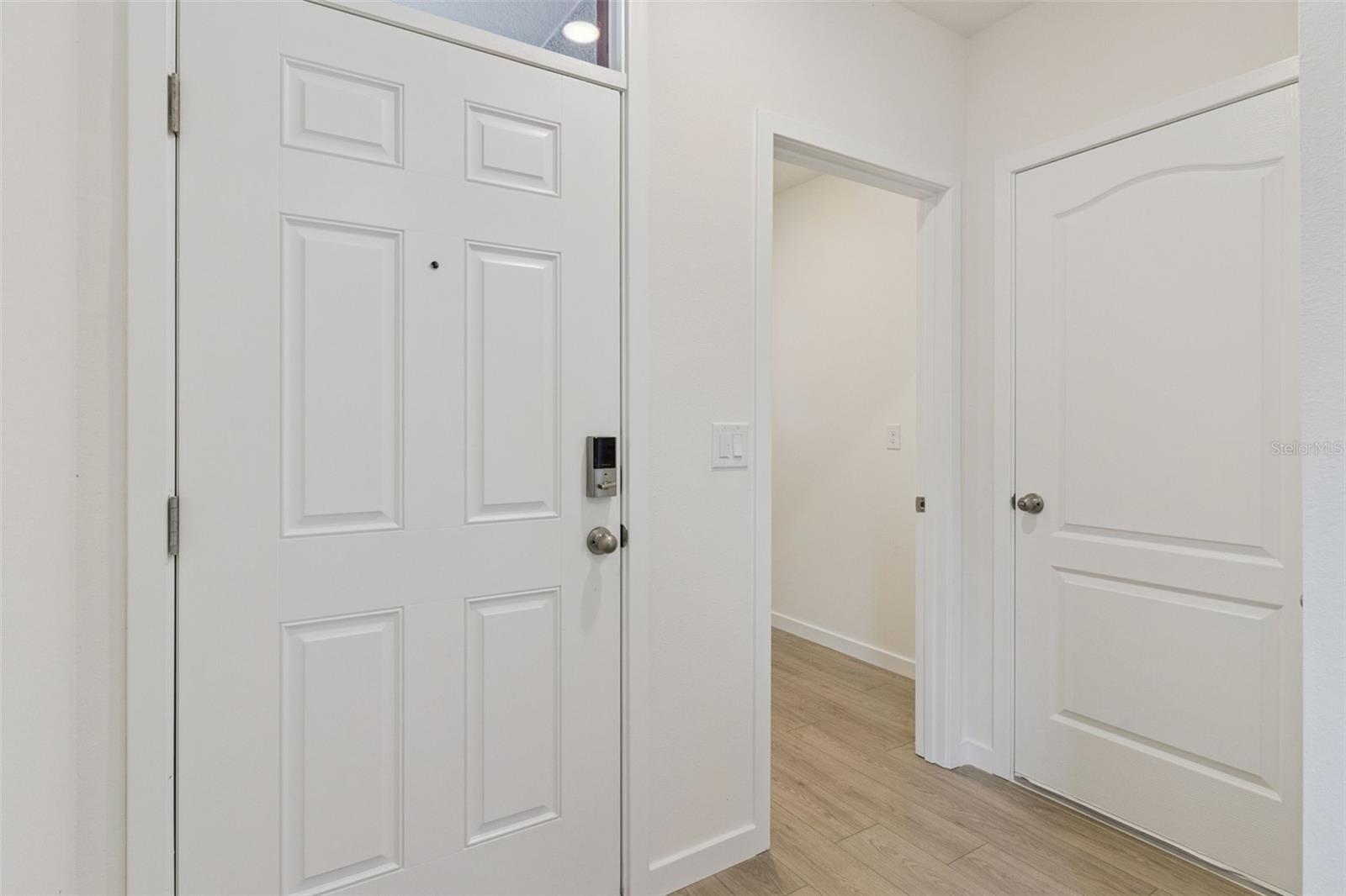 1832 Kindle St Property Photo 2