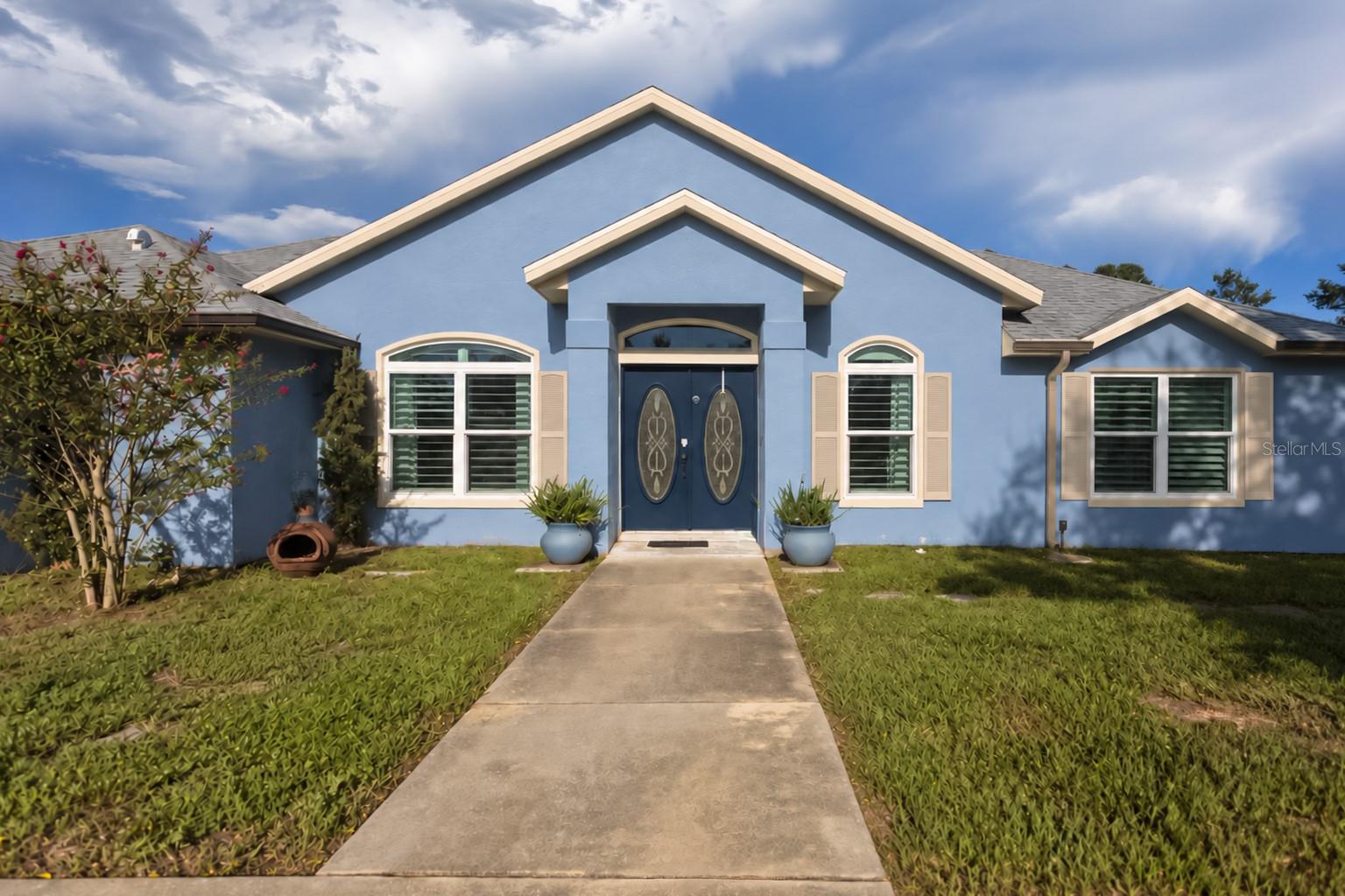 2146 Puerto Rico Dr Property Photo 2