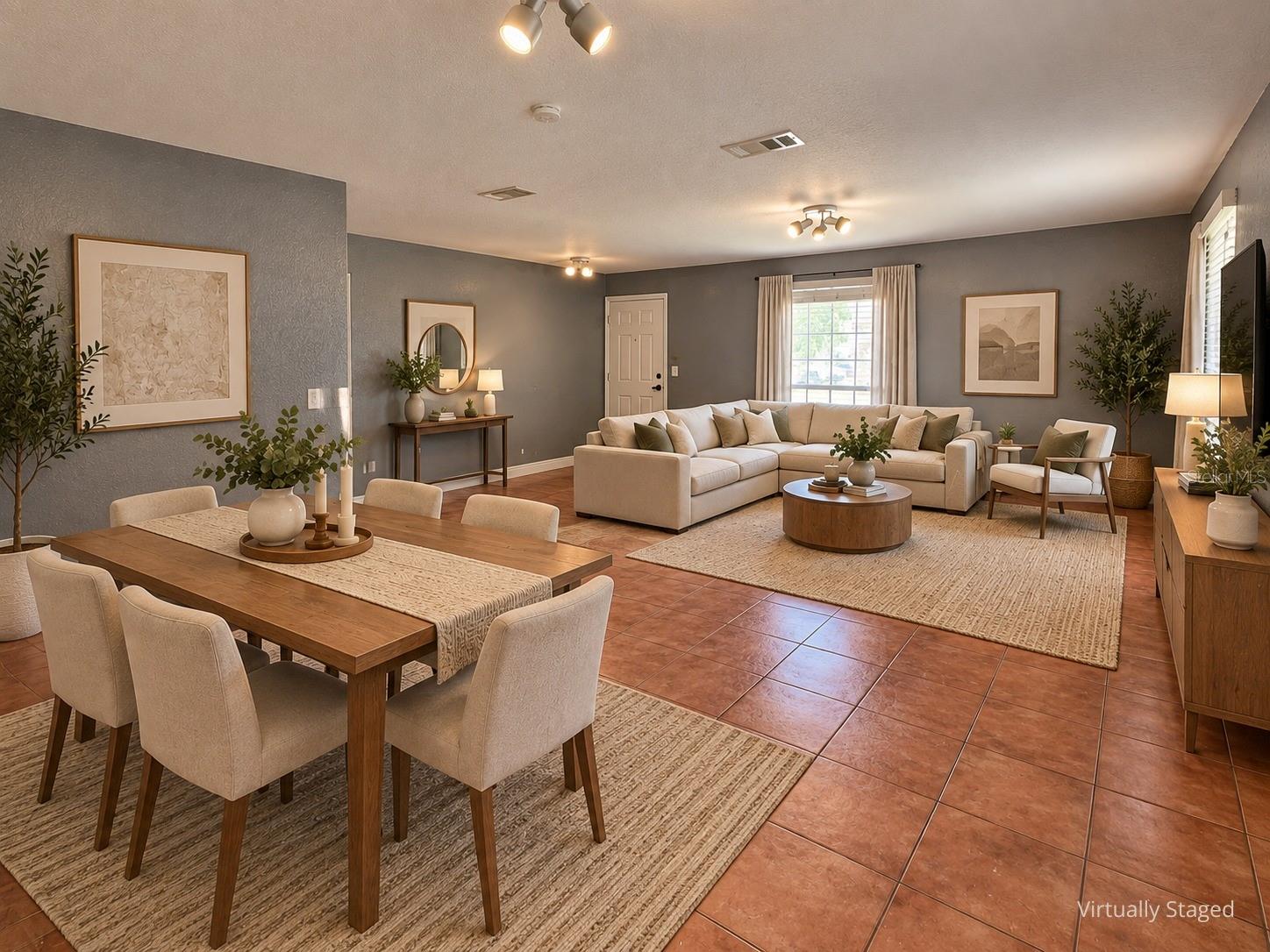 416 Banyon Tree Cir #108 Property Photo 2