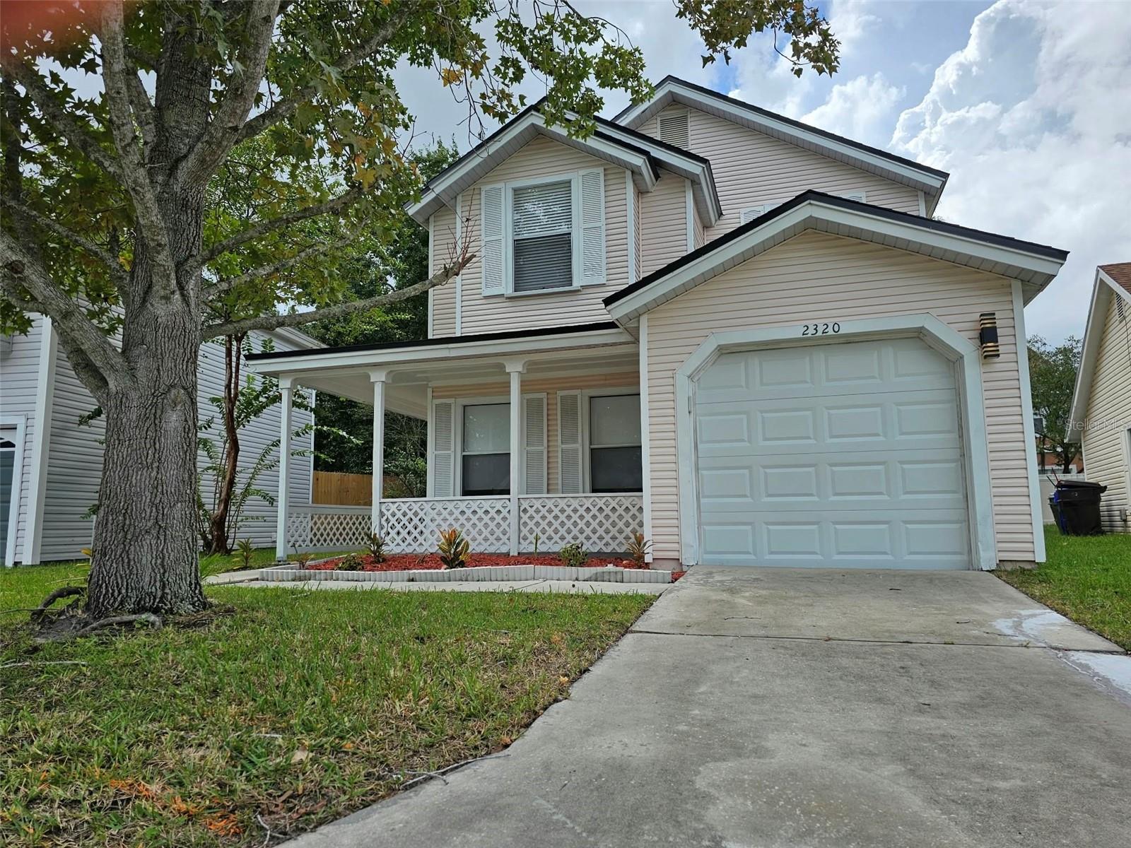 2320 Pebble Brook Rd Property Photo 1