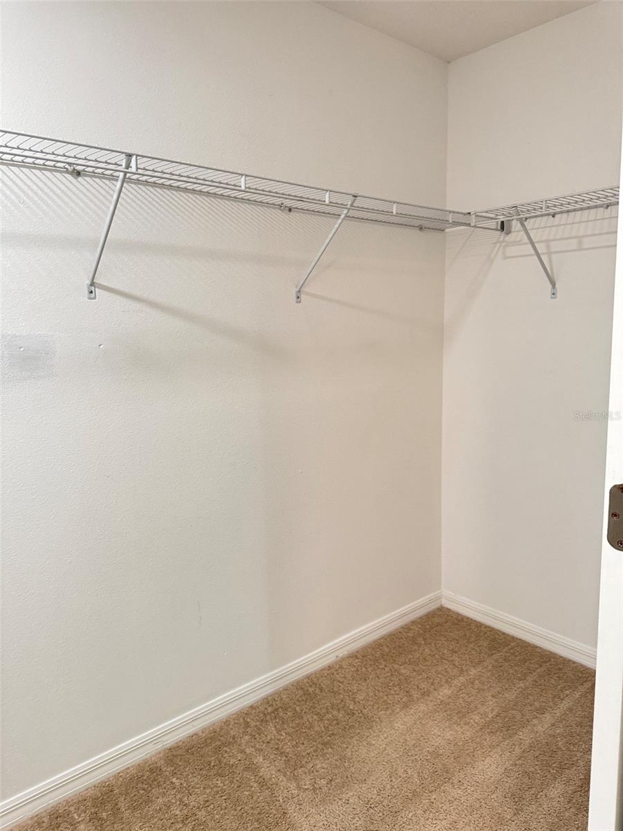 10220 Happy Heart Ave Property Photo 9