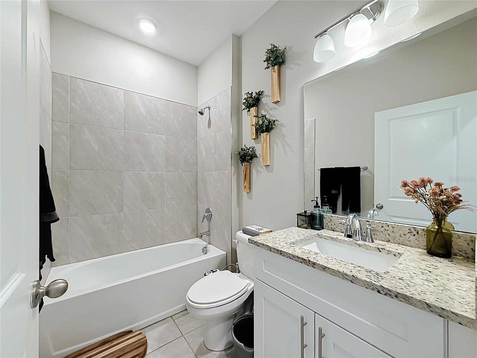 141 Marion Oaks Crse Property Photo 8