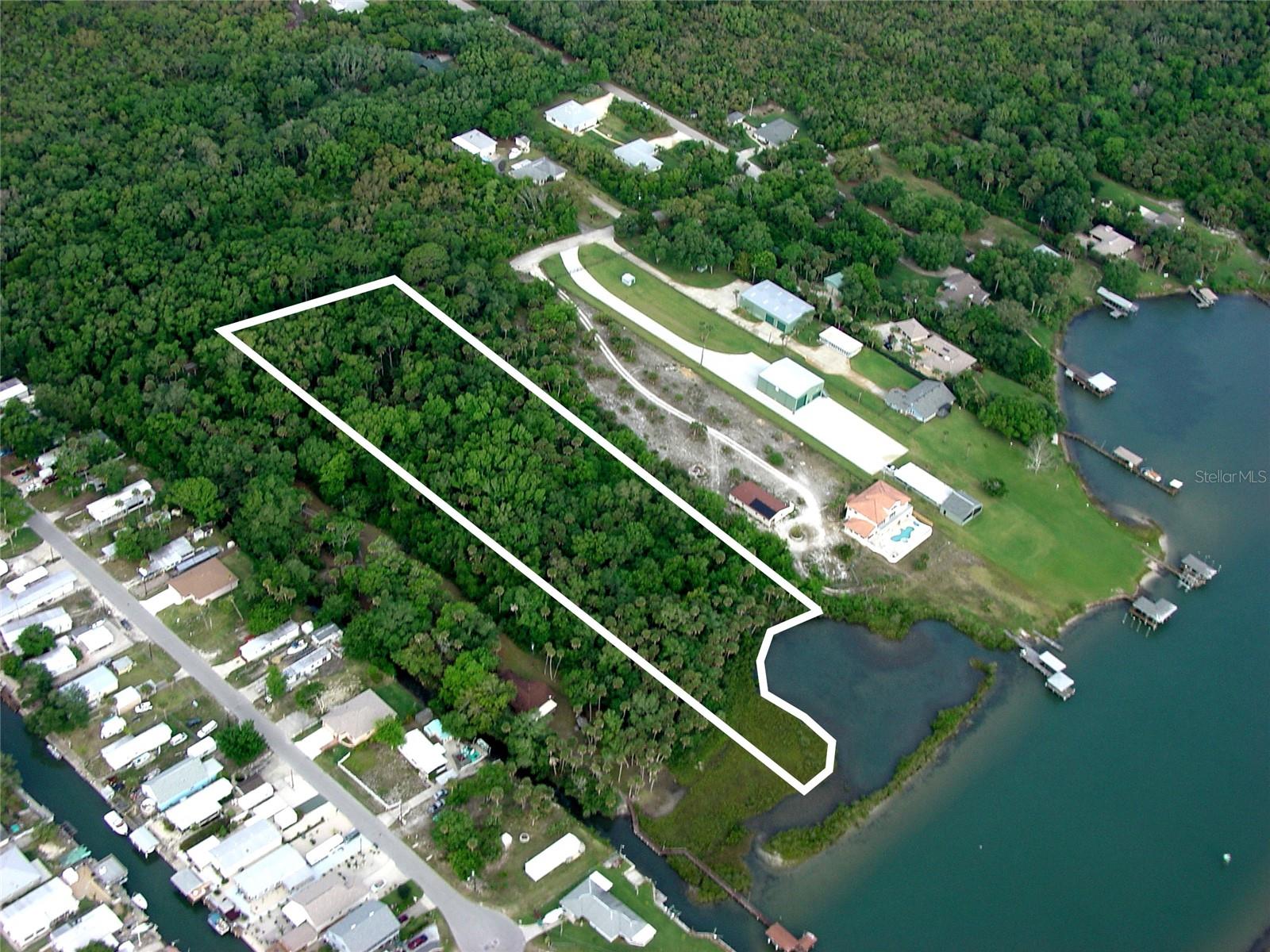 Myrtle St Property Photo 1