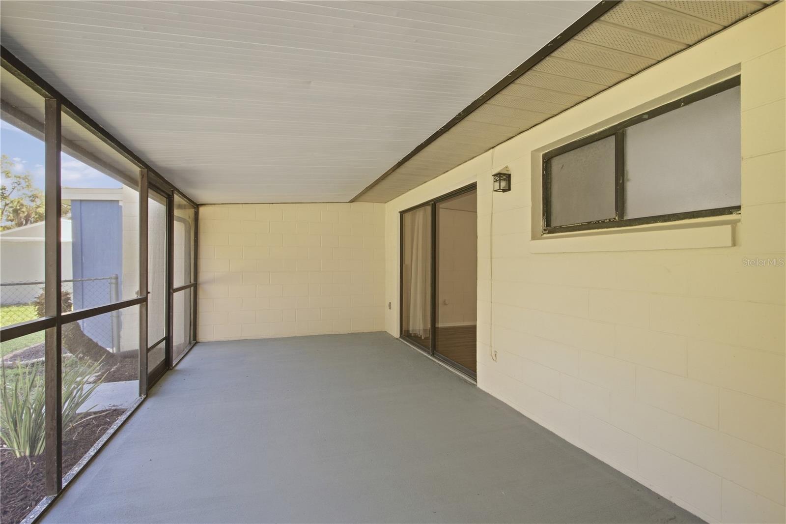 9911 Lancewood St Property Photo 24
