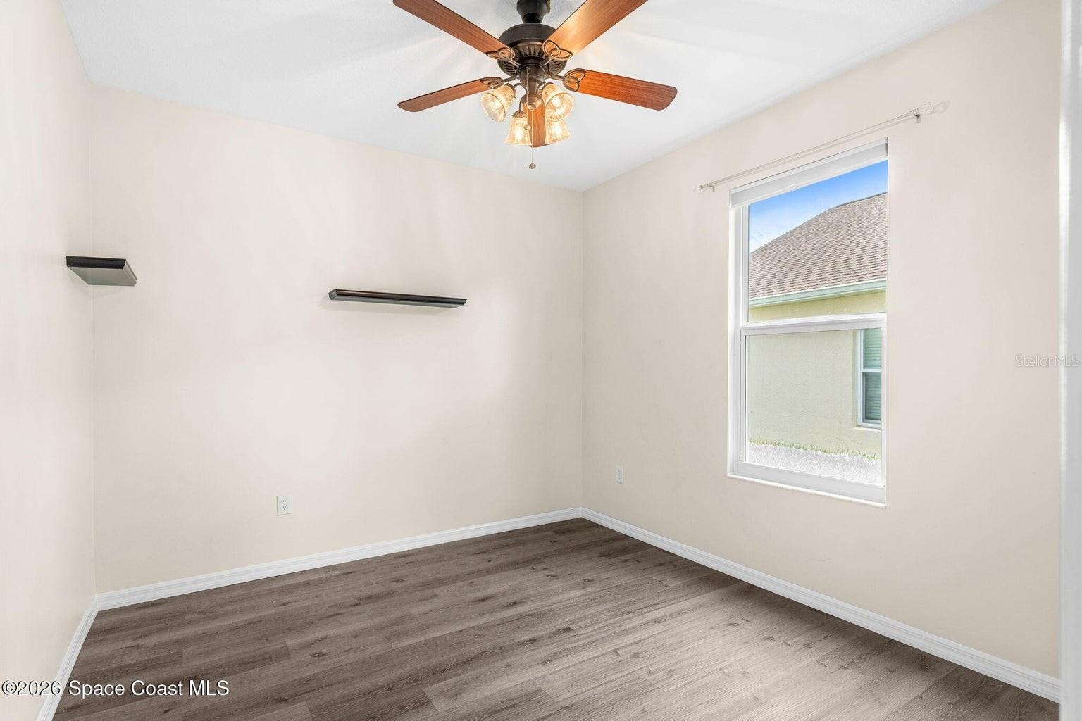 981 Shaw Cir Property Photo 18