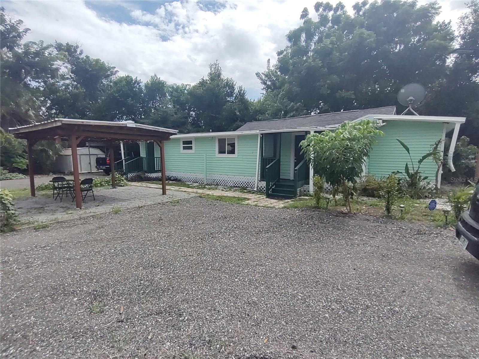 901 Hibiscus Ct Property Photo 1