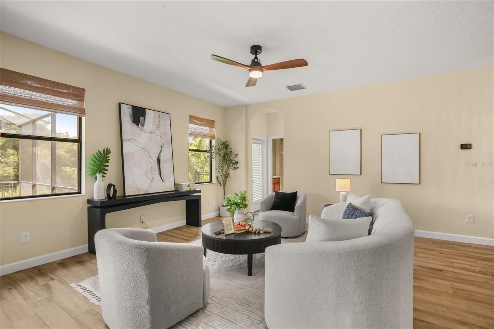 2841 Autumn Breeze Way Property Photo 17