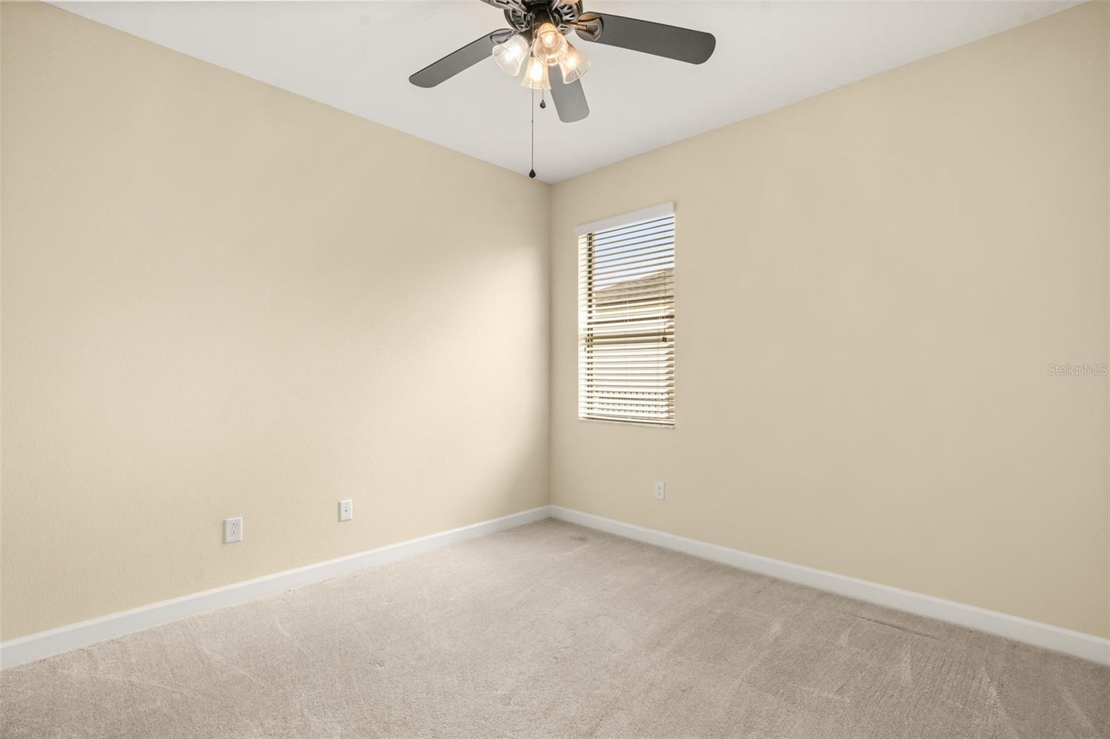 2841 Autumn Breeze Way Property Photo 29