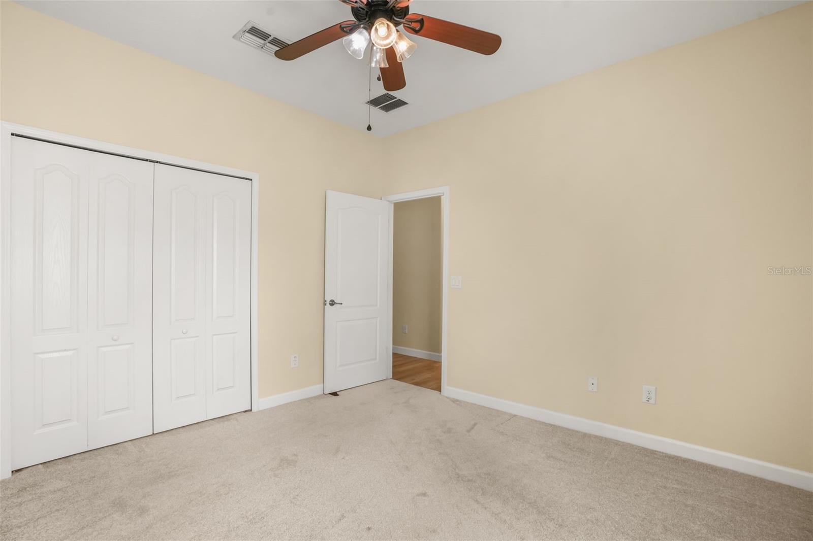 2841 Autumn Breeze Way Property Photo 32