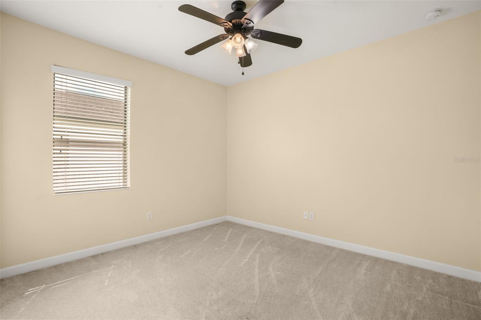 2841 Autumn Breeze Way Property Photo 35