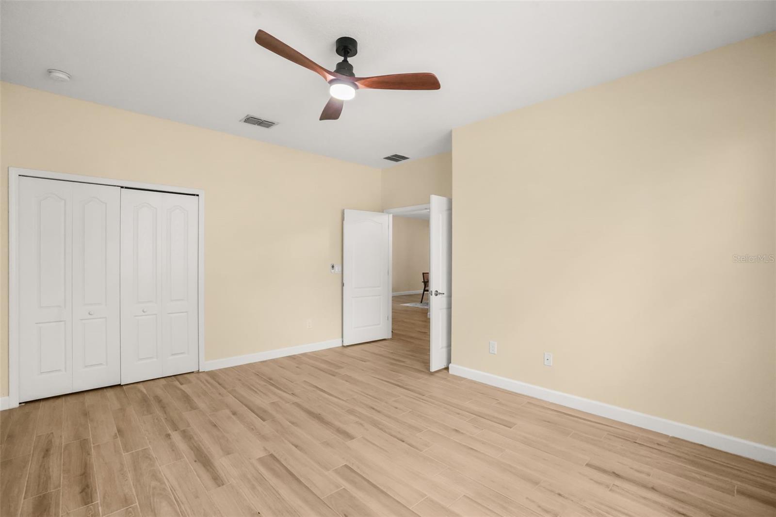 2841 Autumn Breeze Way Property Photo 38