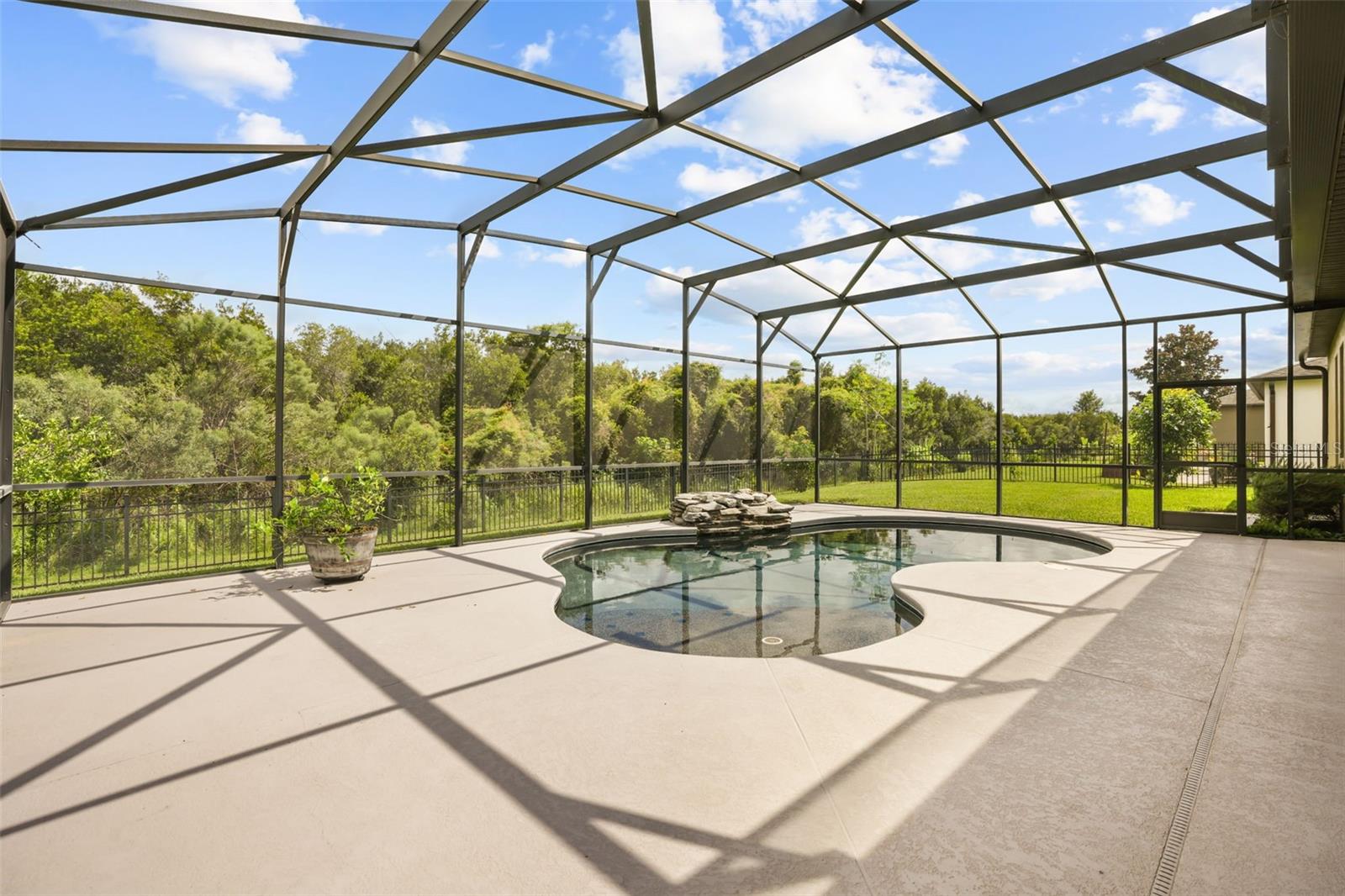 2841 Autumn Breeze Way Property Photo 42