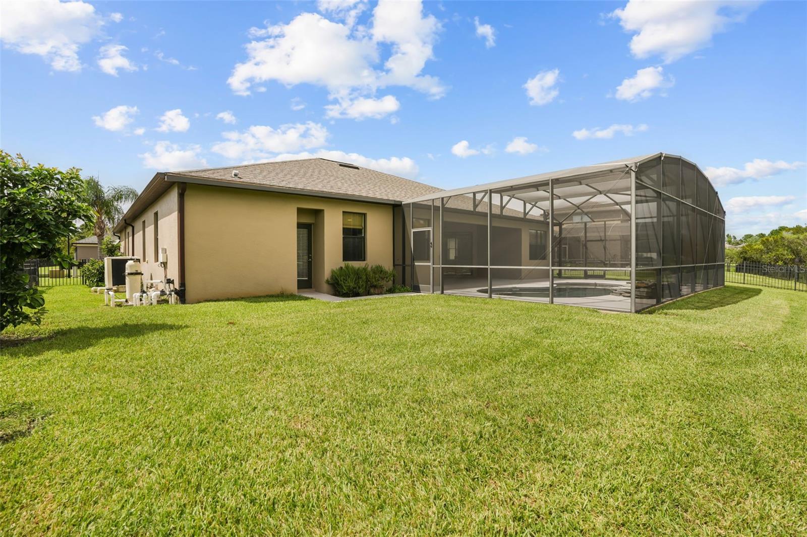2841 Autumn Breeze Way Property Photo 46