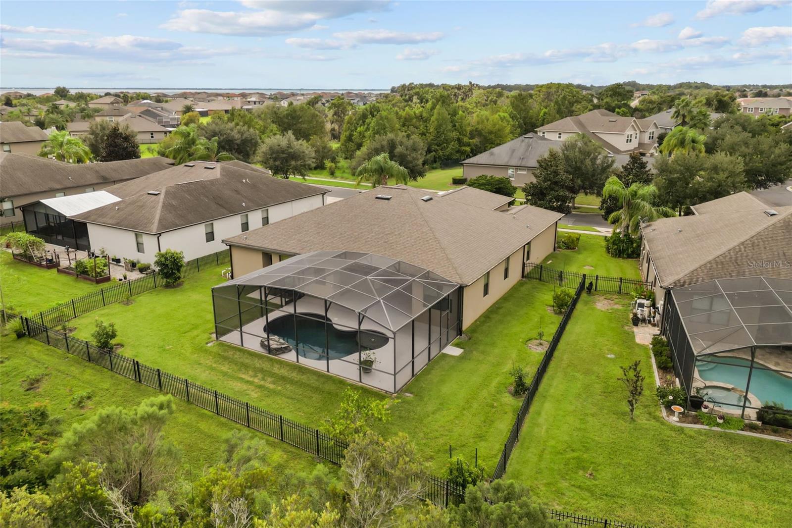2841 Autumn Breeze Way Property Photo 49