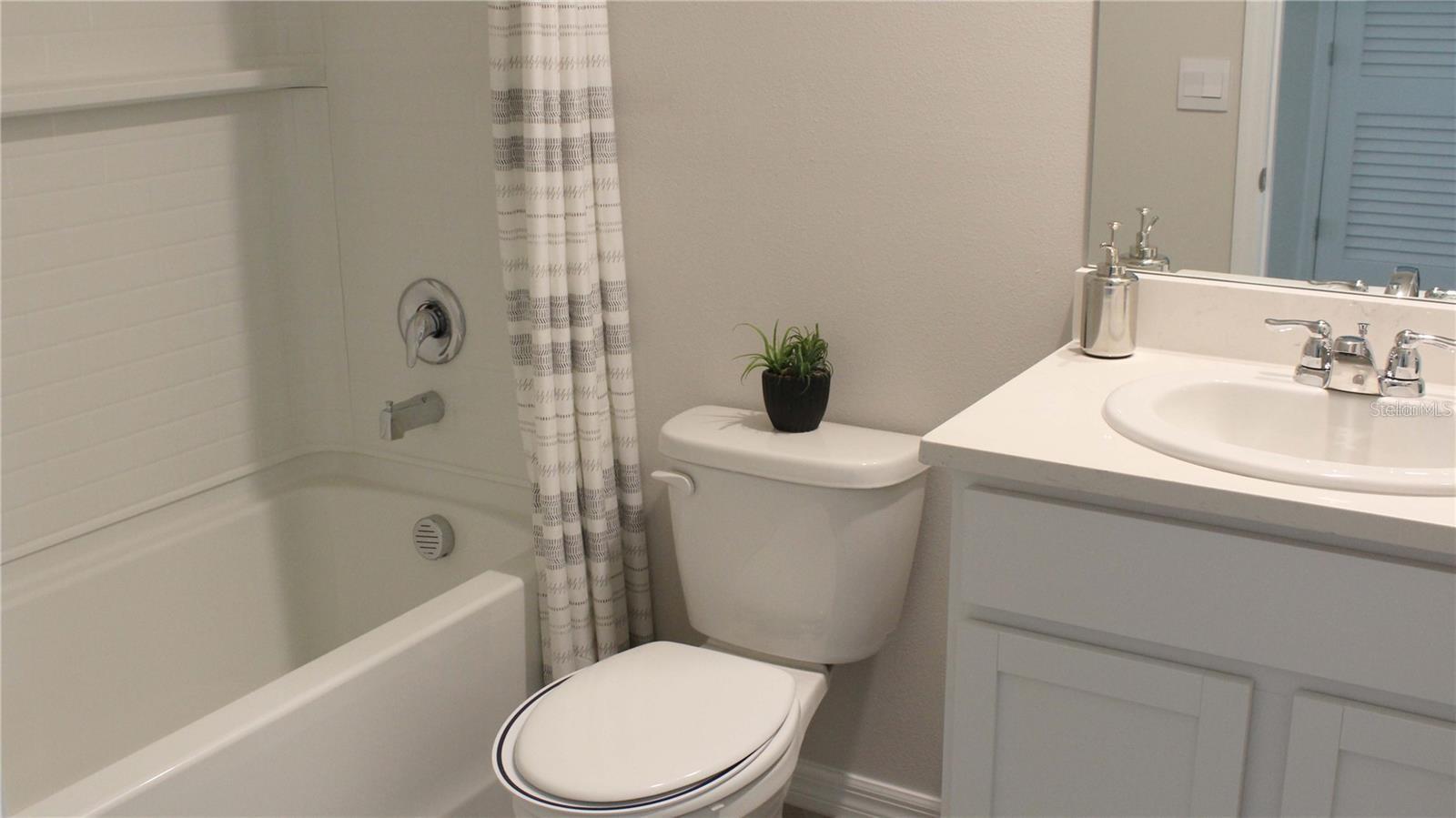 8412 Gower Trl Property Photo 7