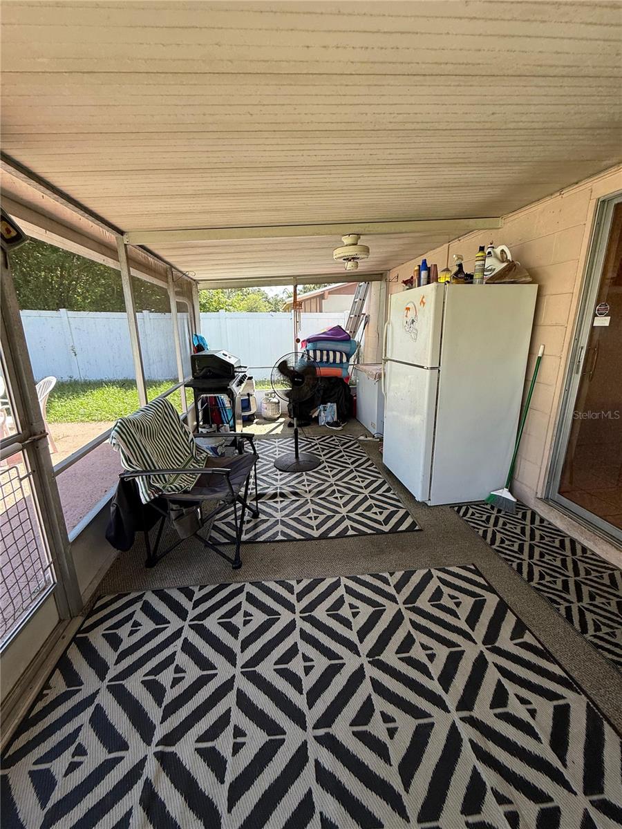 9085 Arndale Cir Property Photo 17