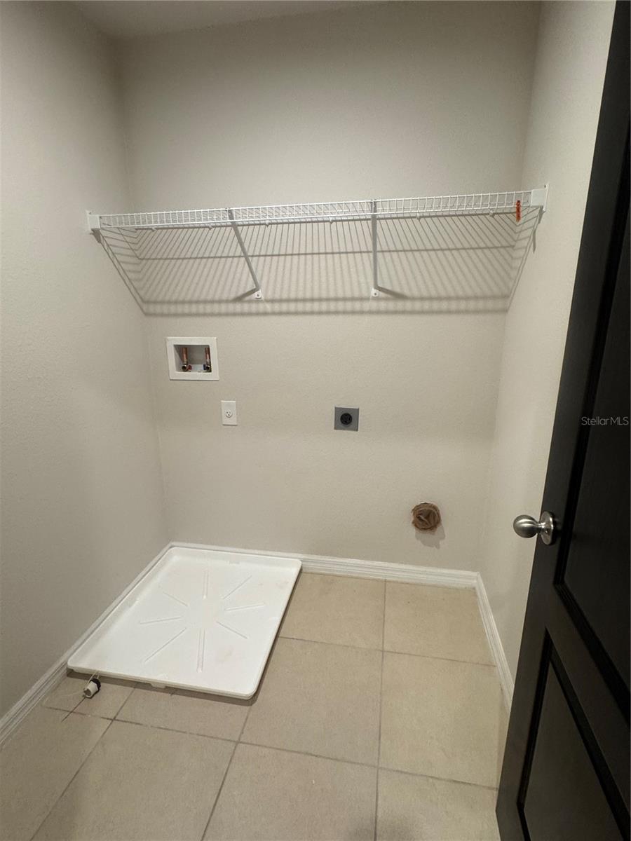 3966 Crawley Down Loop Property Photo 29