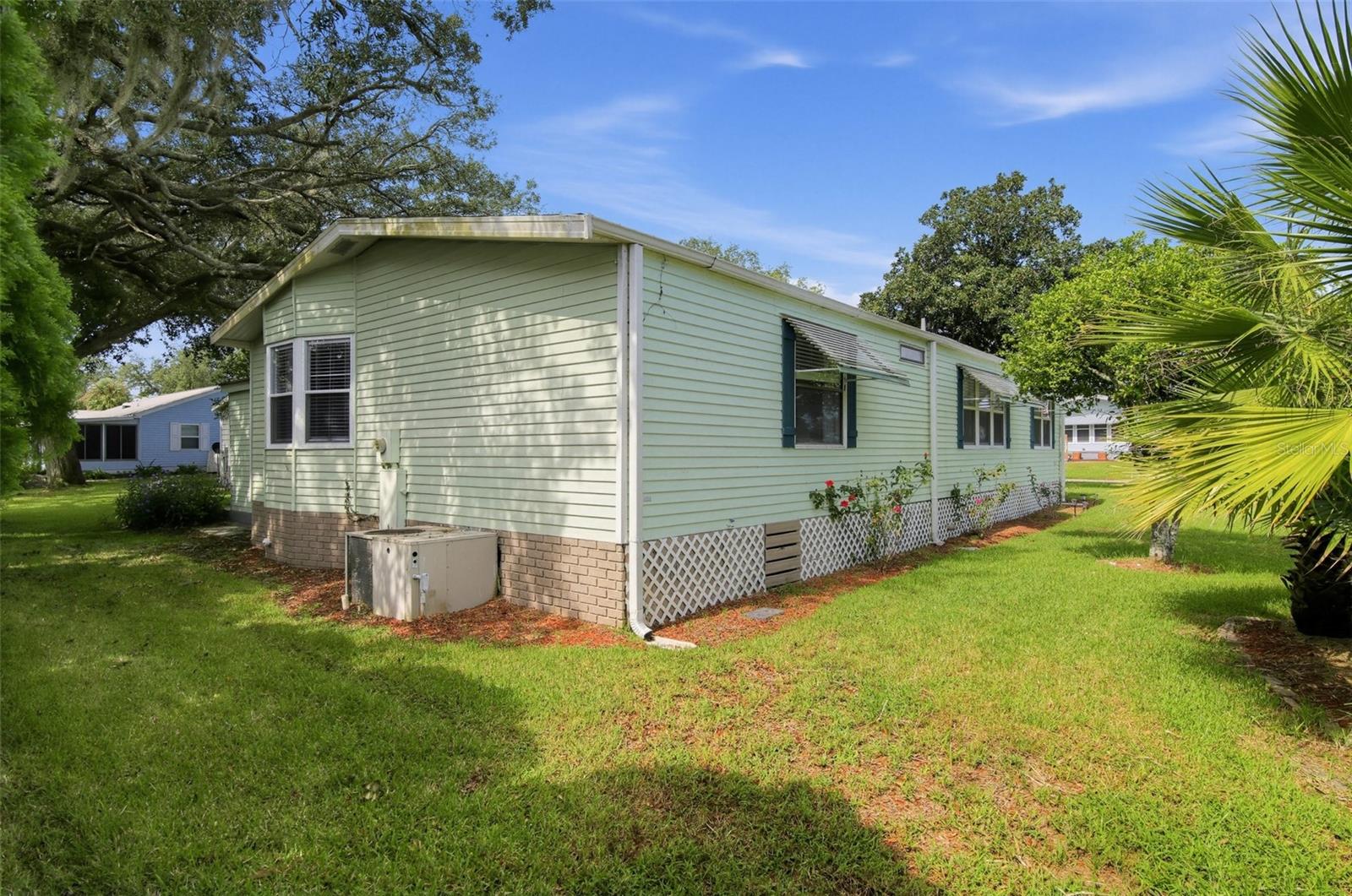 1537 E Schwartz Blvd Property Photo 4