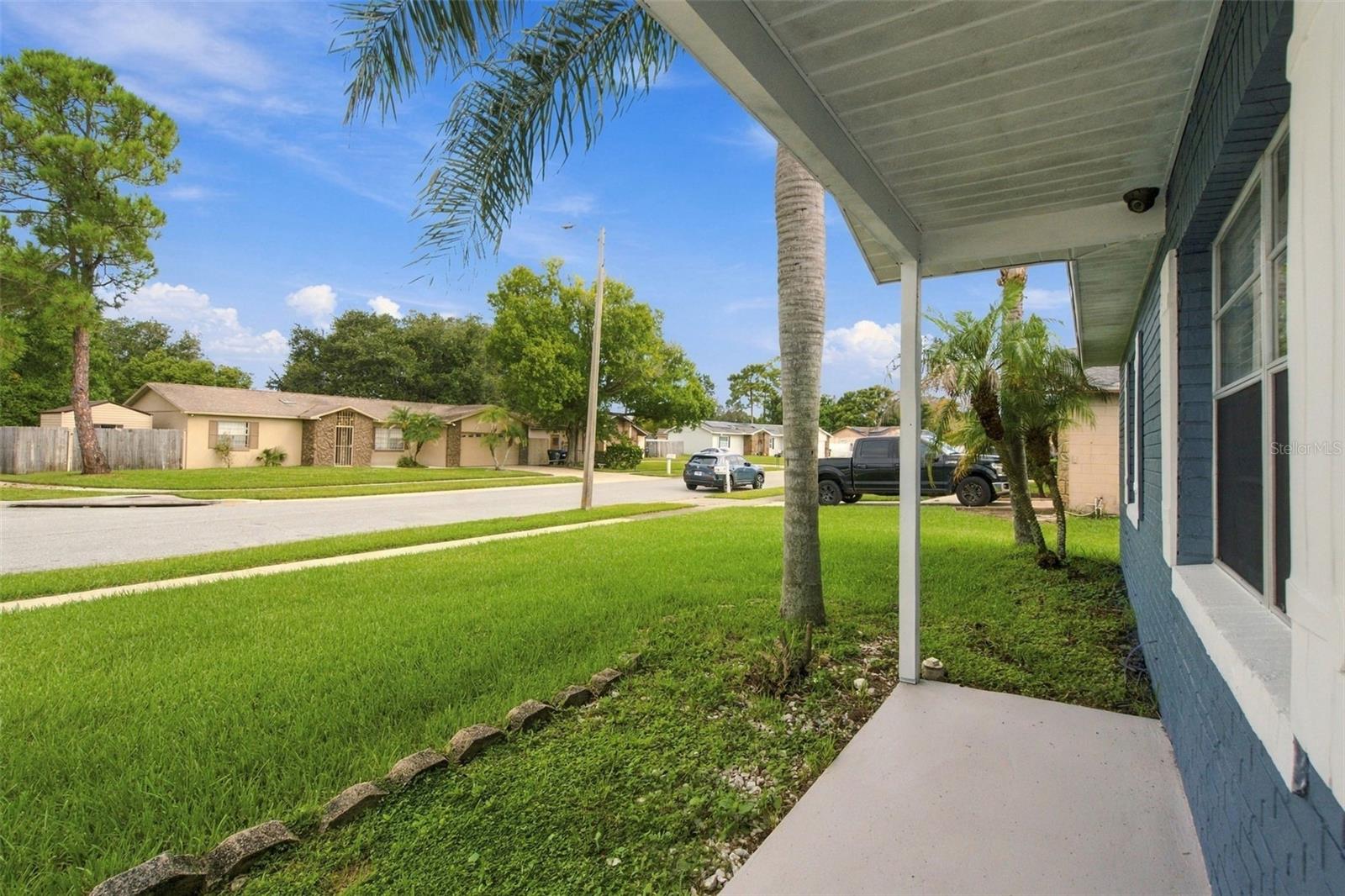 7604 Autumn Pines Dr Property Photo 6