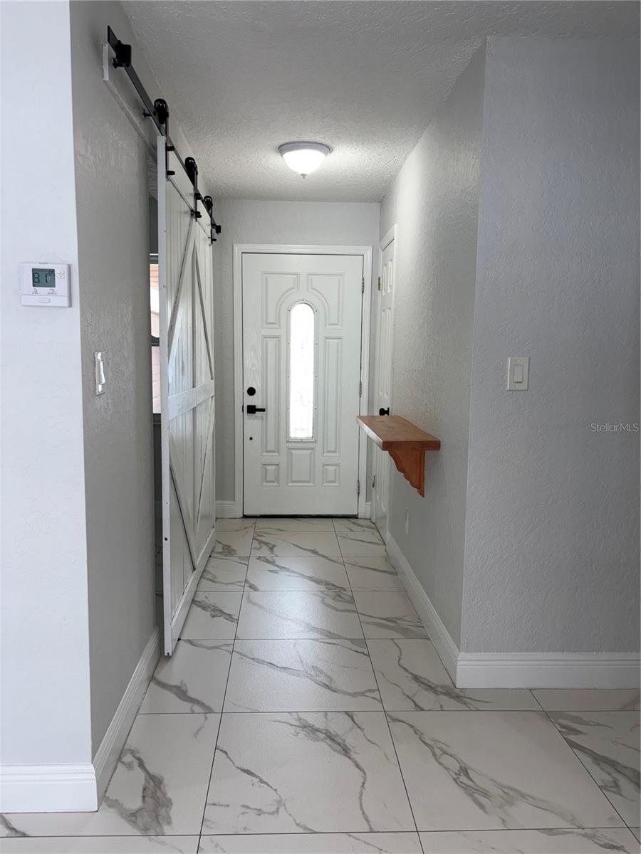 10647 Regency Ct Property Photo 4