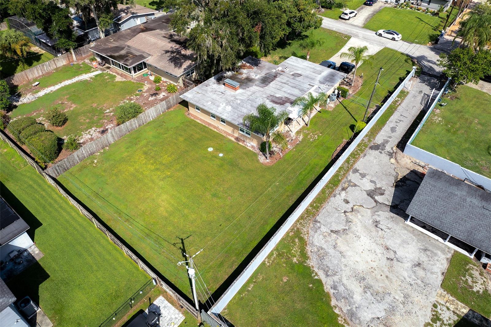 180 E Faith Ter Property Photo 2