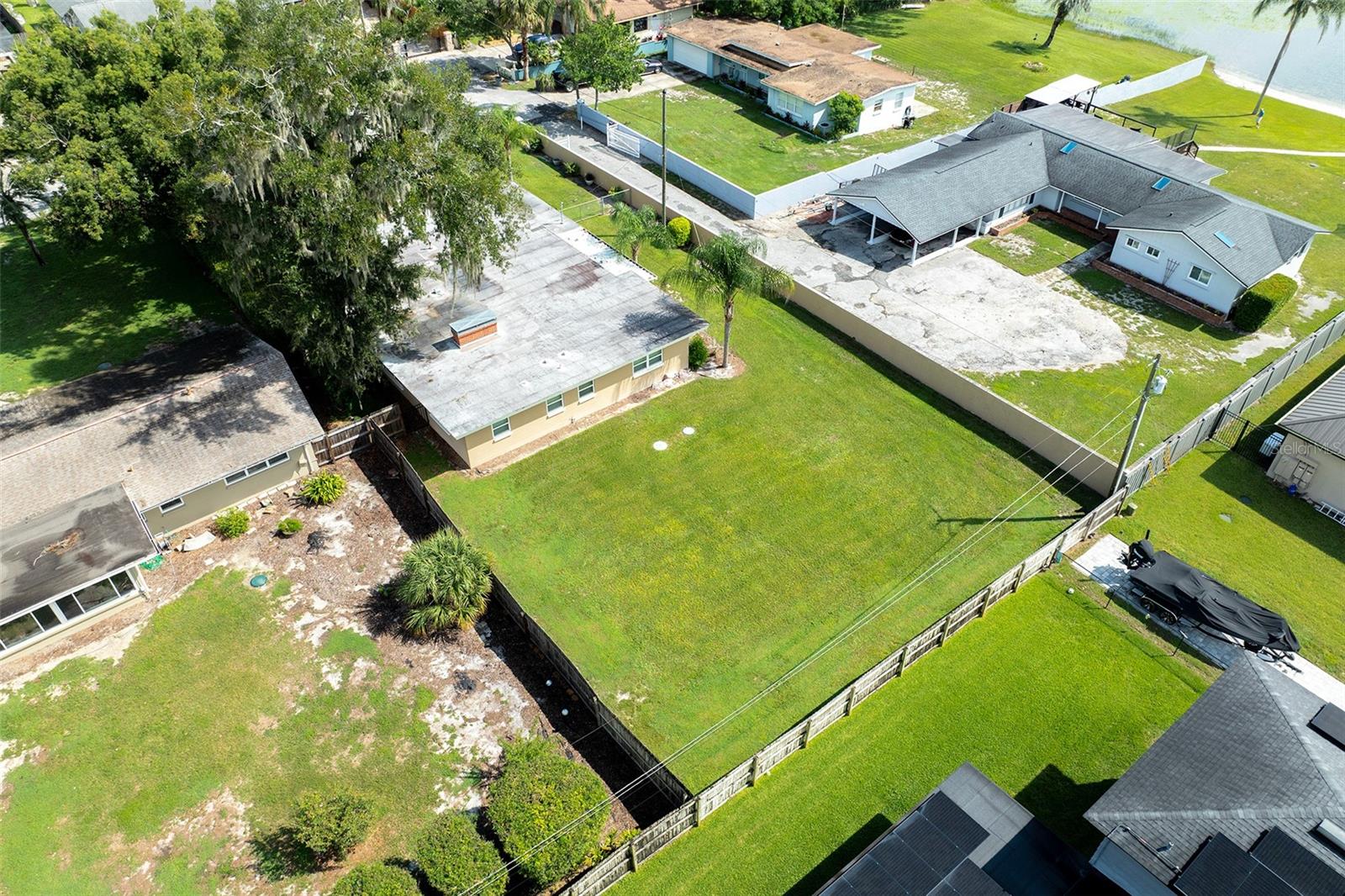 180 E Faith Ter Property Photo 3