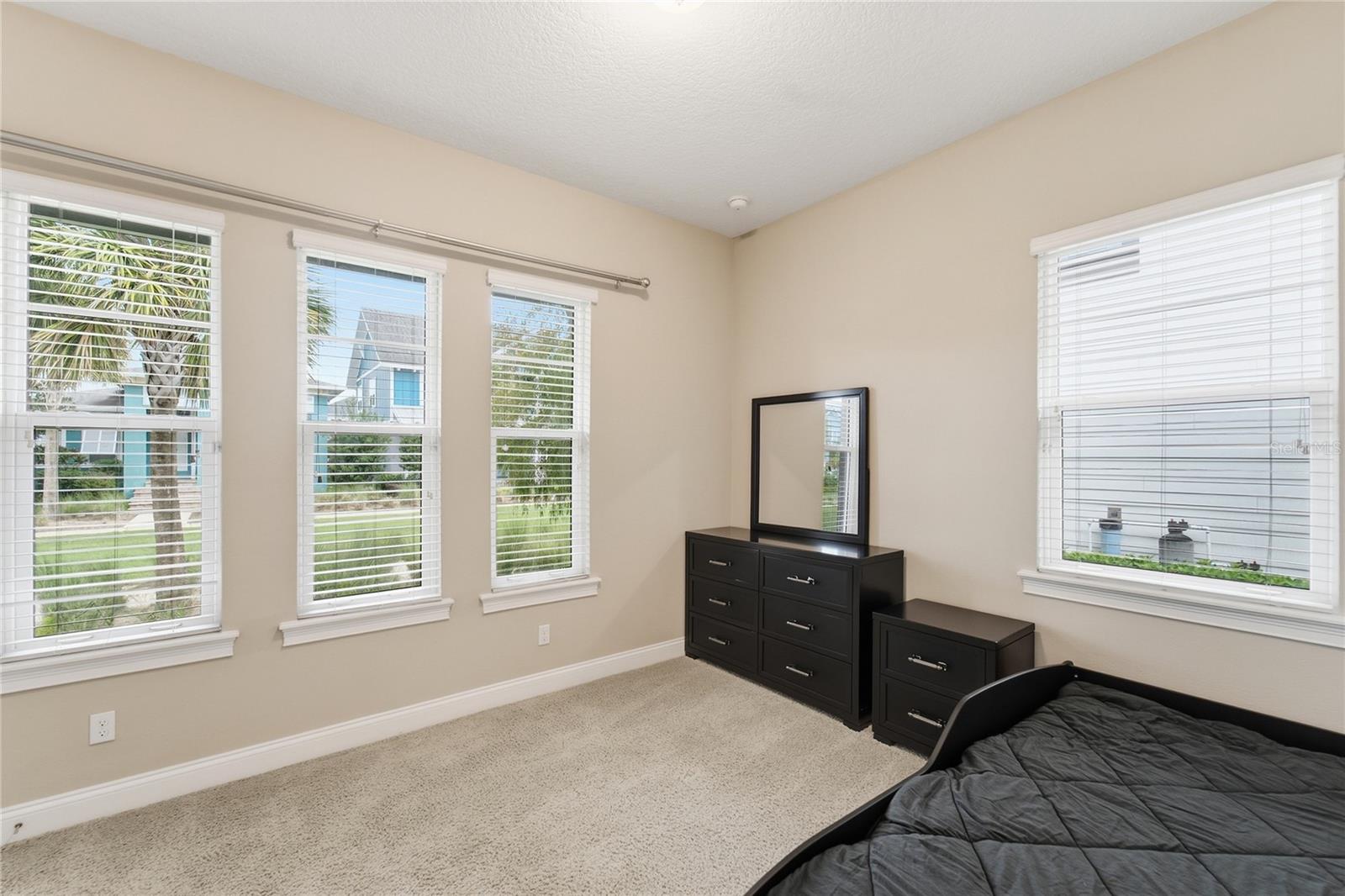 13833 Behring Ave Property Photo 9