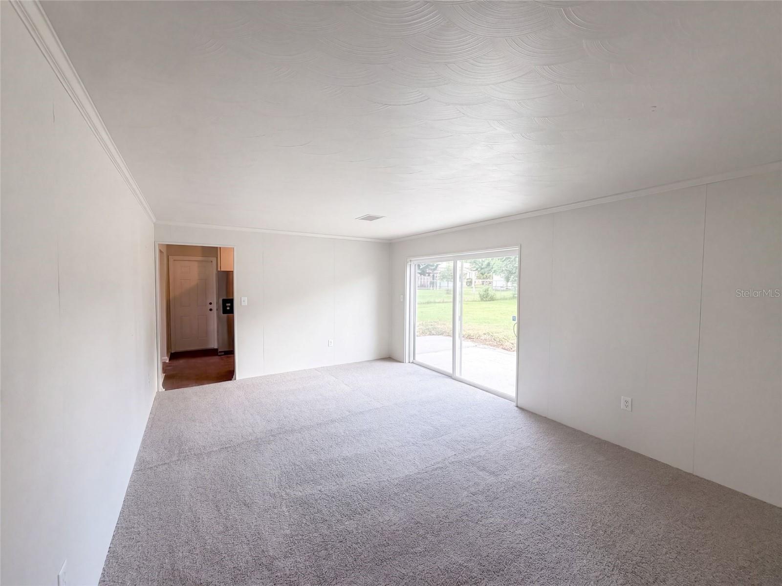4427 Pinebrooke Pl Property Photo 8