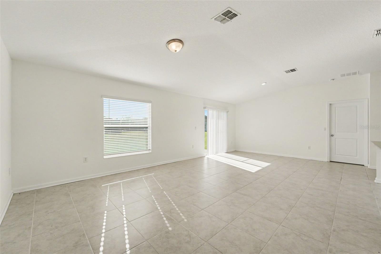 4311 Bull St Property Photo 3